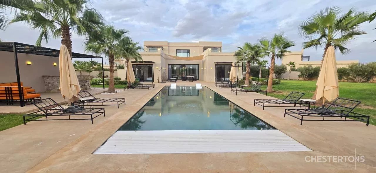 Image of Villa - 5 Bedrooms for Sale in Marrakech-Ménara-Marrakech-Morocco, Image 1