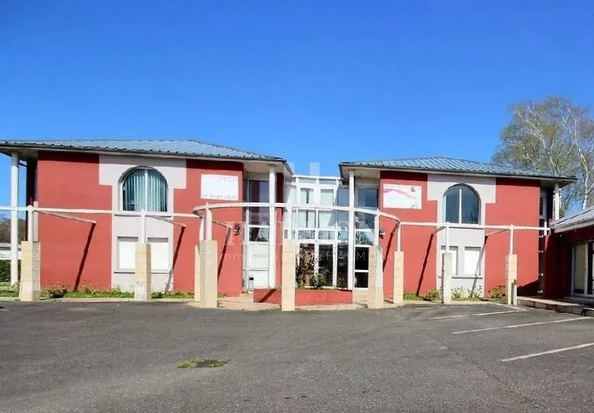 Harmon à louer – Bureaux modulables de 100 à 400 m² à Artix - Photo 3