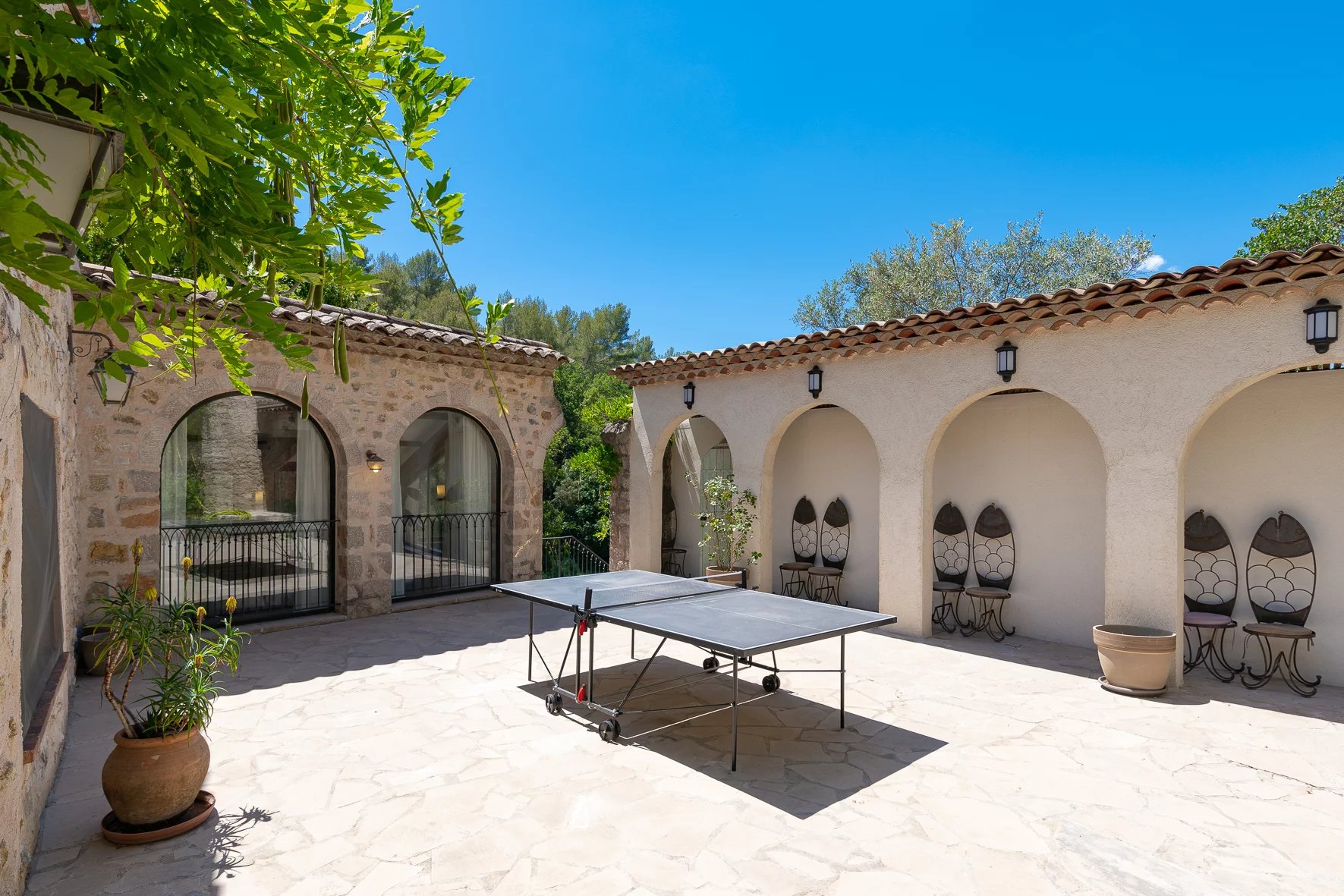 Magnificent 14th century property with pool  - Callian