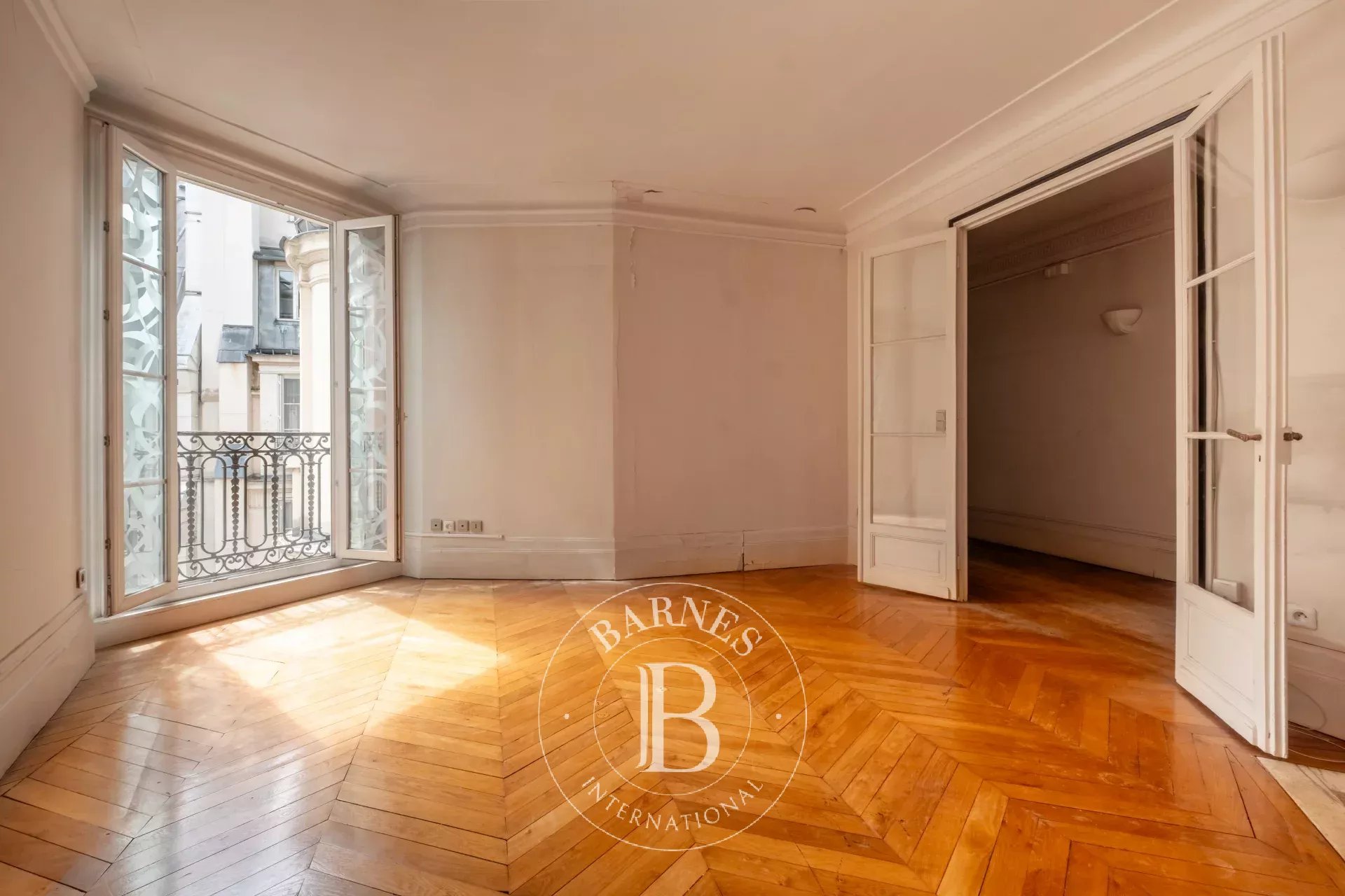 Paris  - Appartement 5 Pi&egrave;ces 2 Chambres - picture 11