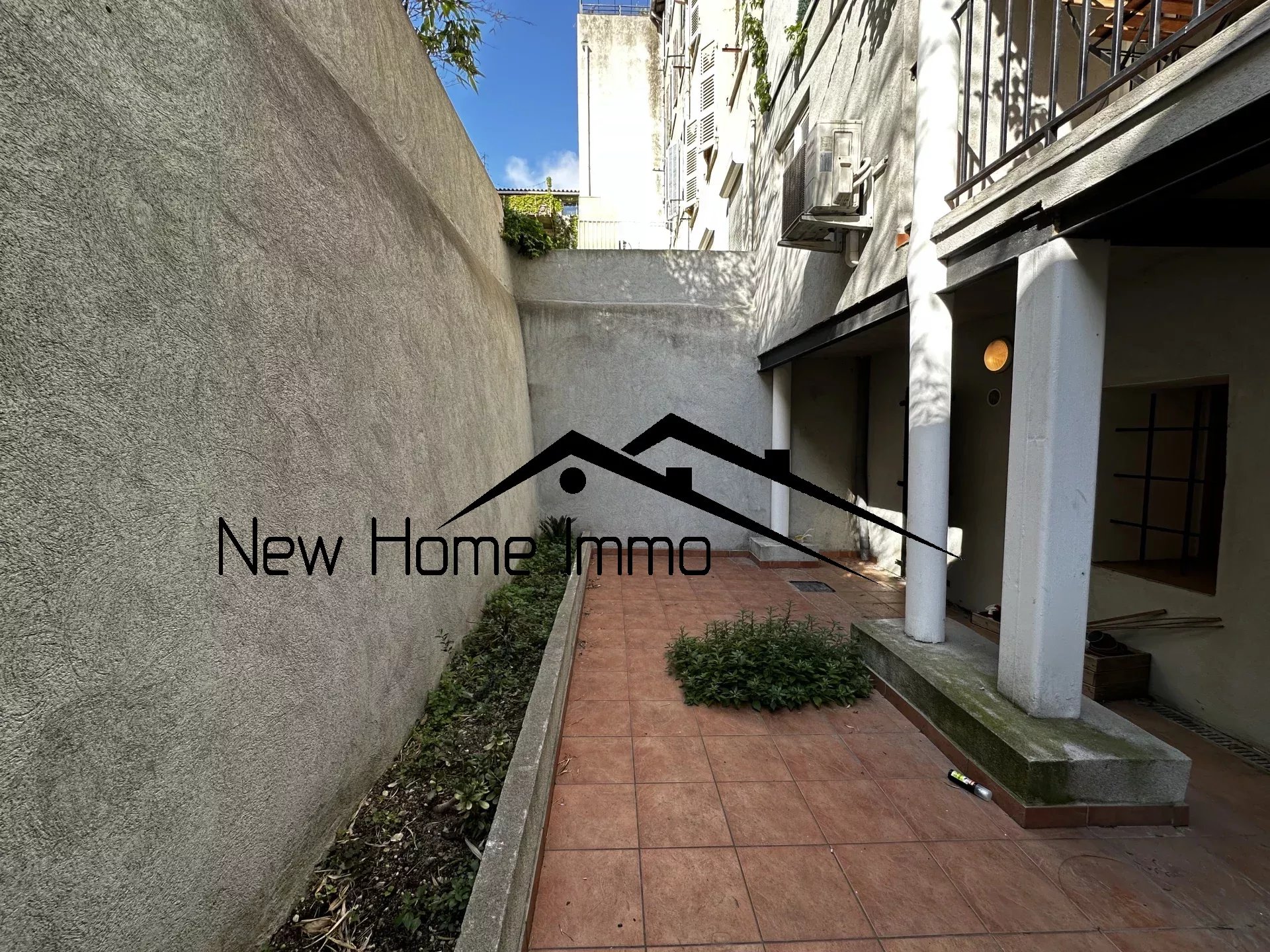 Agence immobilière de 