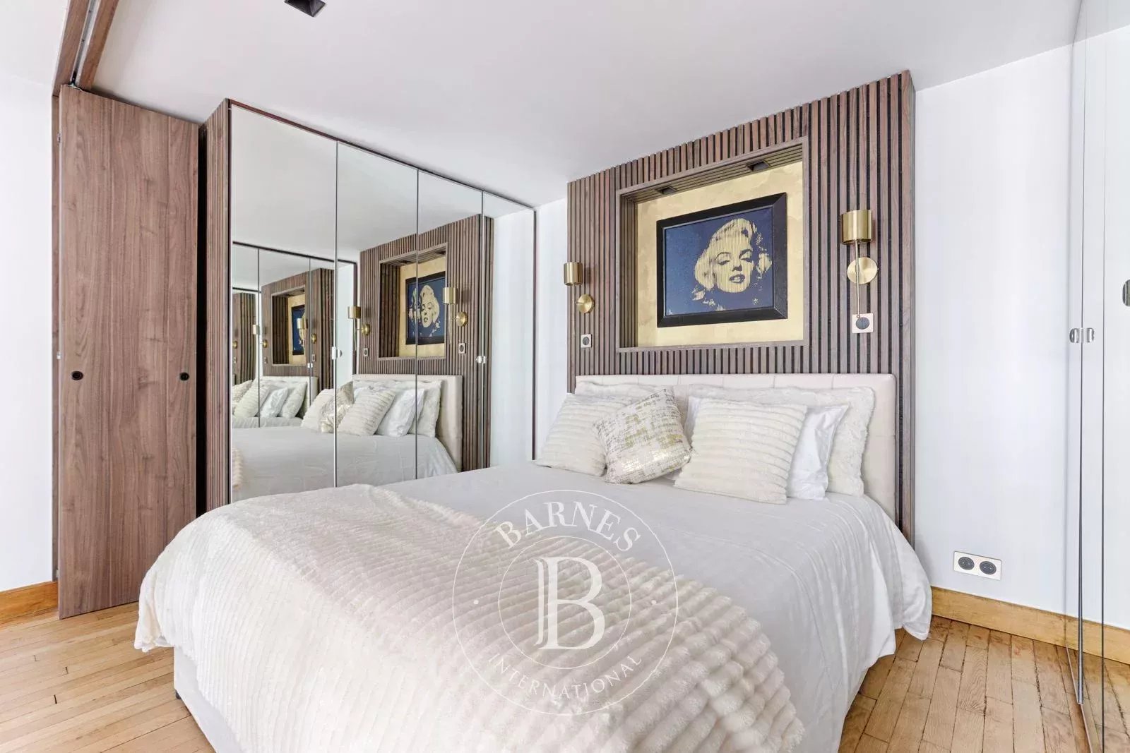 Daire Paris 8ème - picture 17