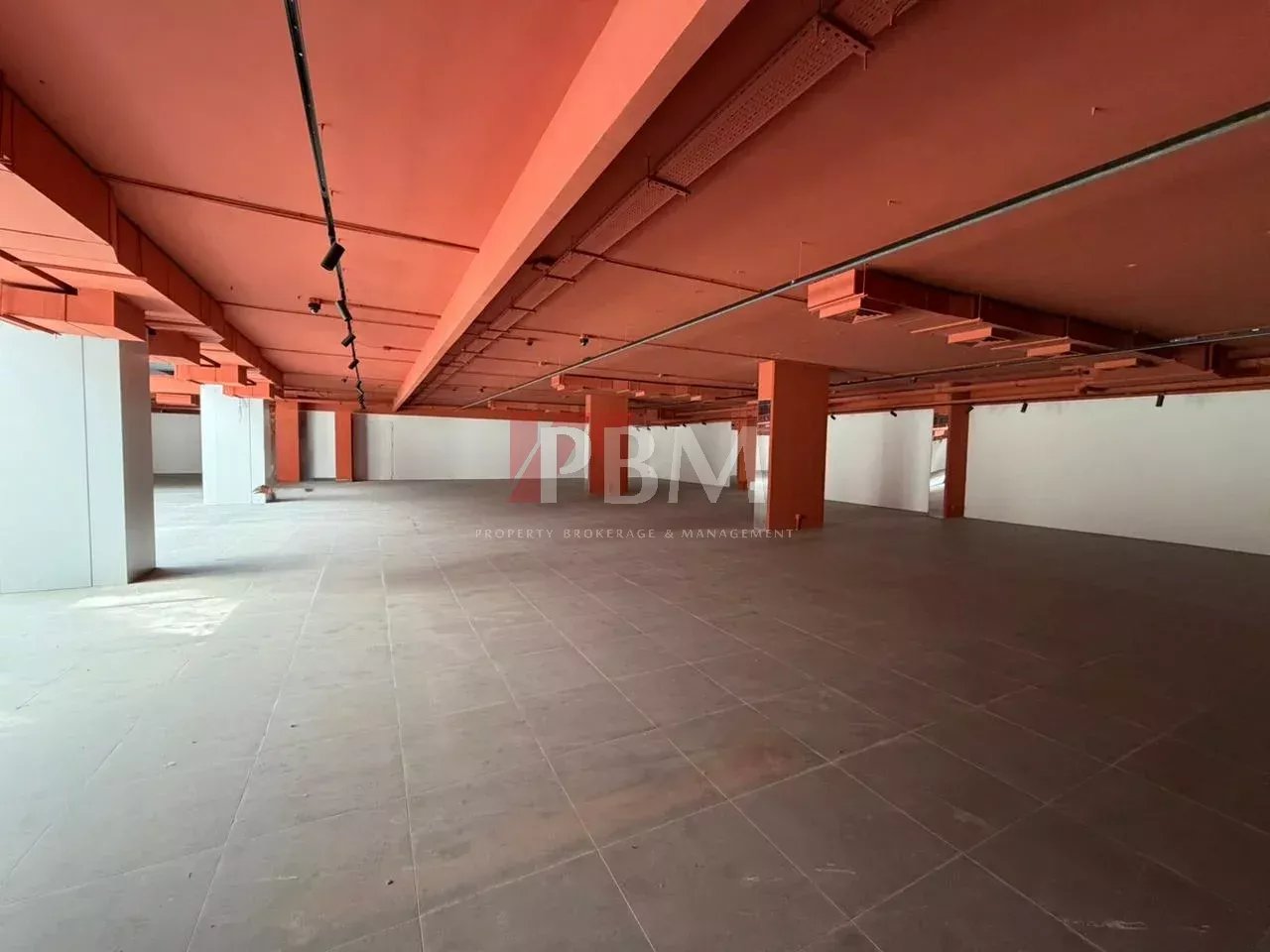 Rental Retail shop Beirut Jnah