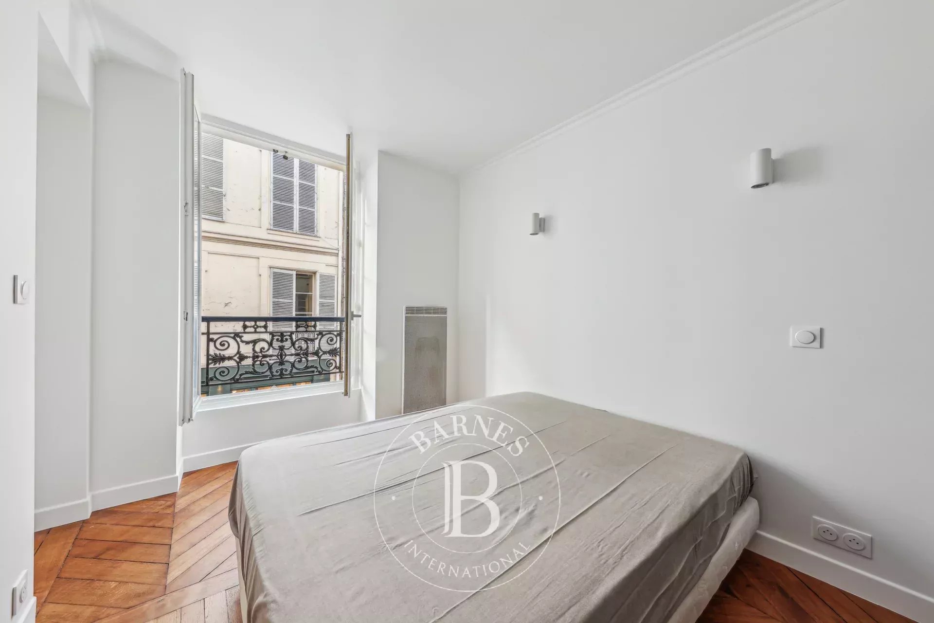 Daire Paris 6ème - picture 5