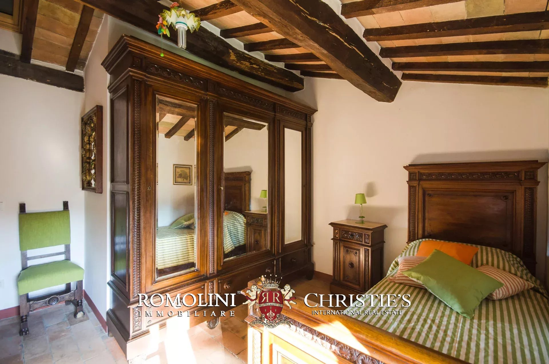 11 Bedroom Villa/Townhouse's Image 32