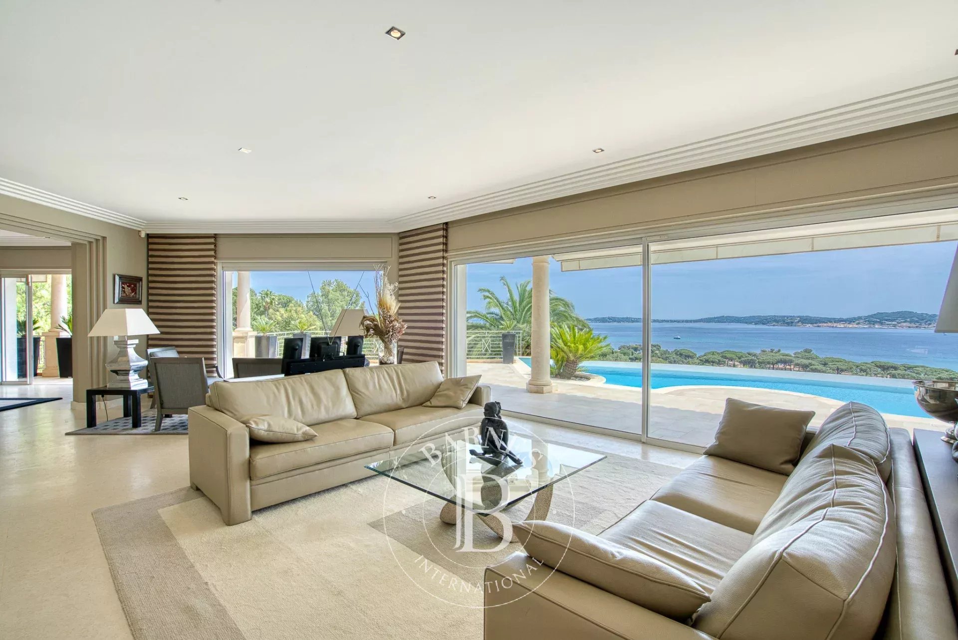 GRIMAUD - VILLA FACING SAINT-TROPEZ - PANORAMIC SEA VIEW