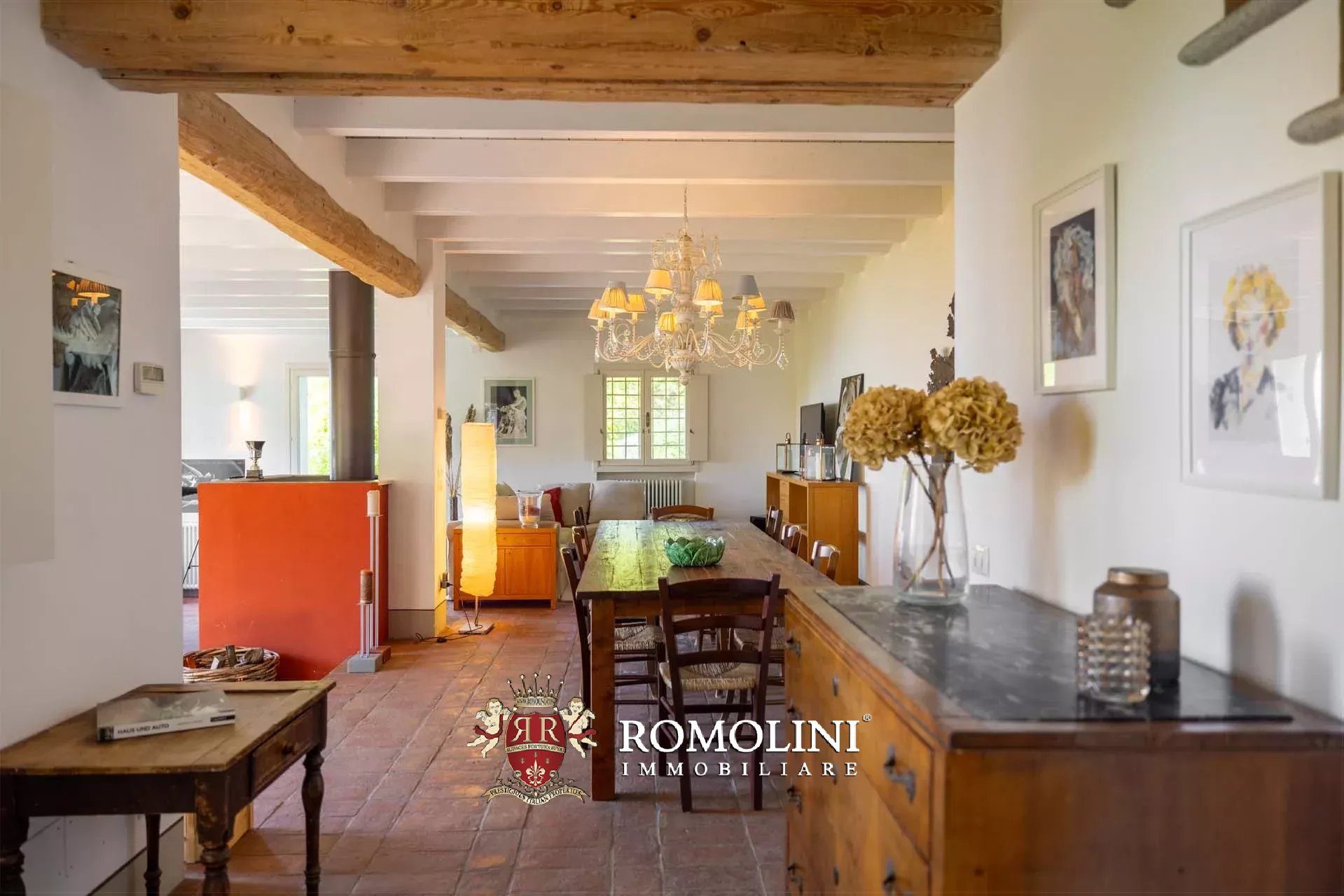 4 Bedroom Villa/Townhouse's Image 21