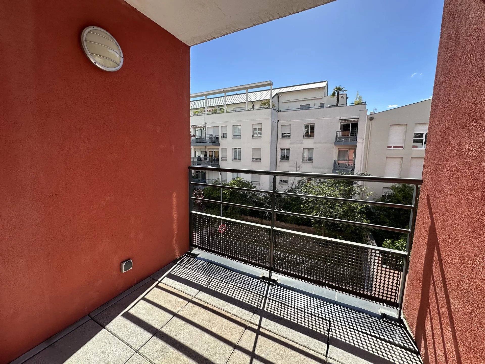 524997 Vente Villeurbanne