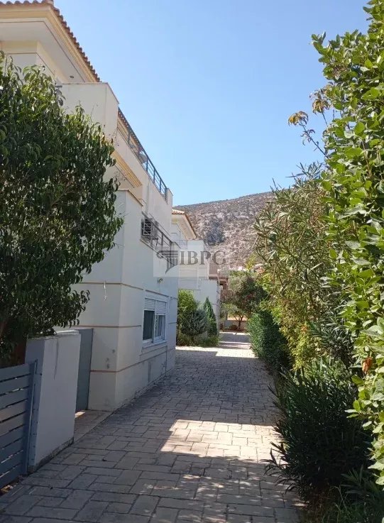 for sale House in Markopoulo Attica 200m2 ,360000€
