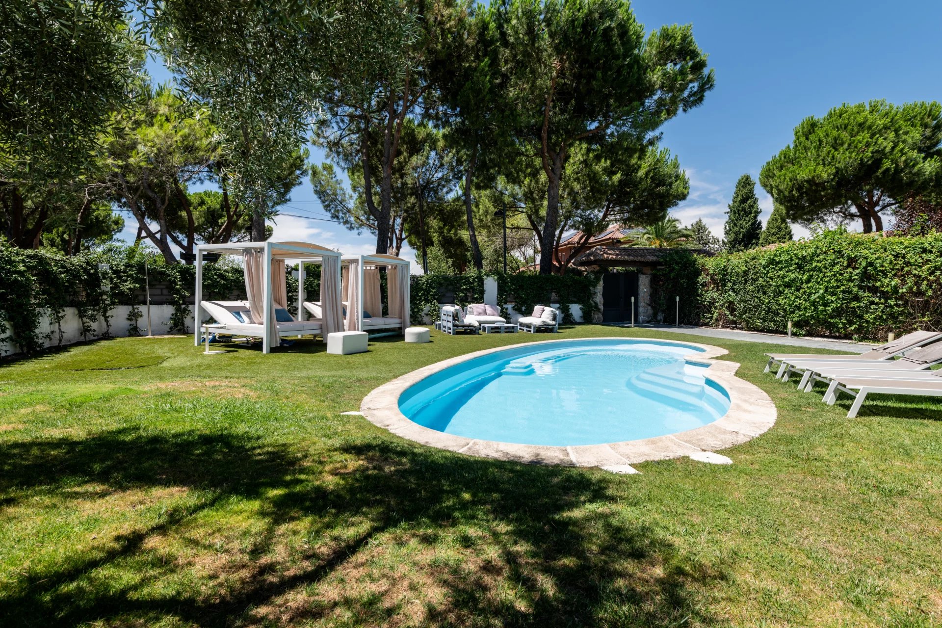 Chalet Boadilla del Monte  -  ref 87157231 (picture 1)