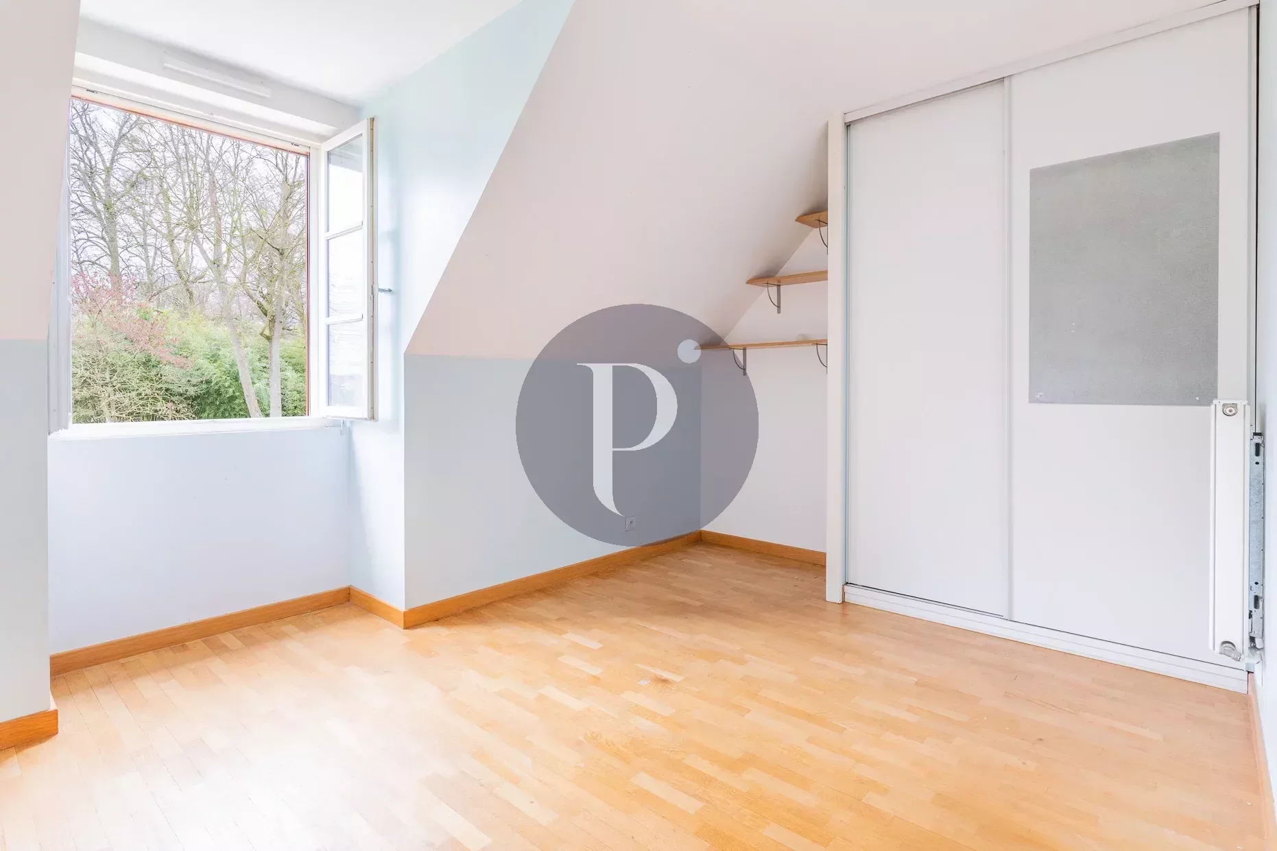 vente-maison-8-pieces-verrieres-le-buisson-84082190
