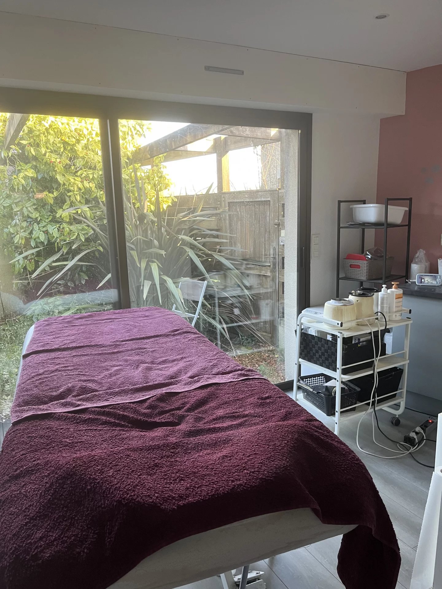 immeuble de rapport  exclu  RANCE IMMO   locaux pro ou commerce