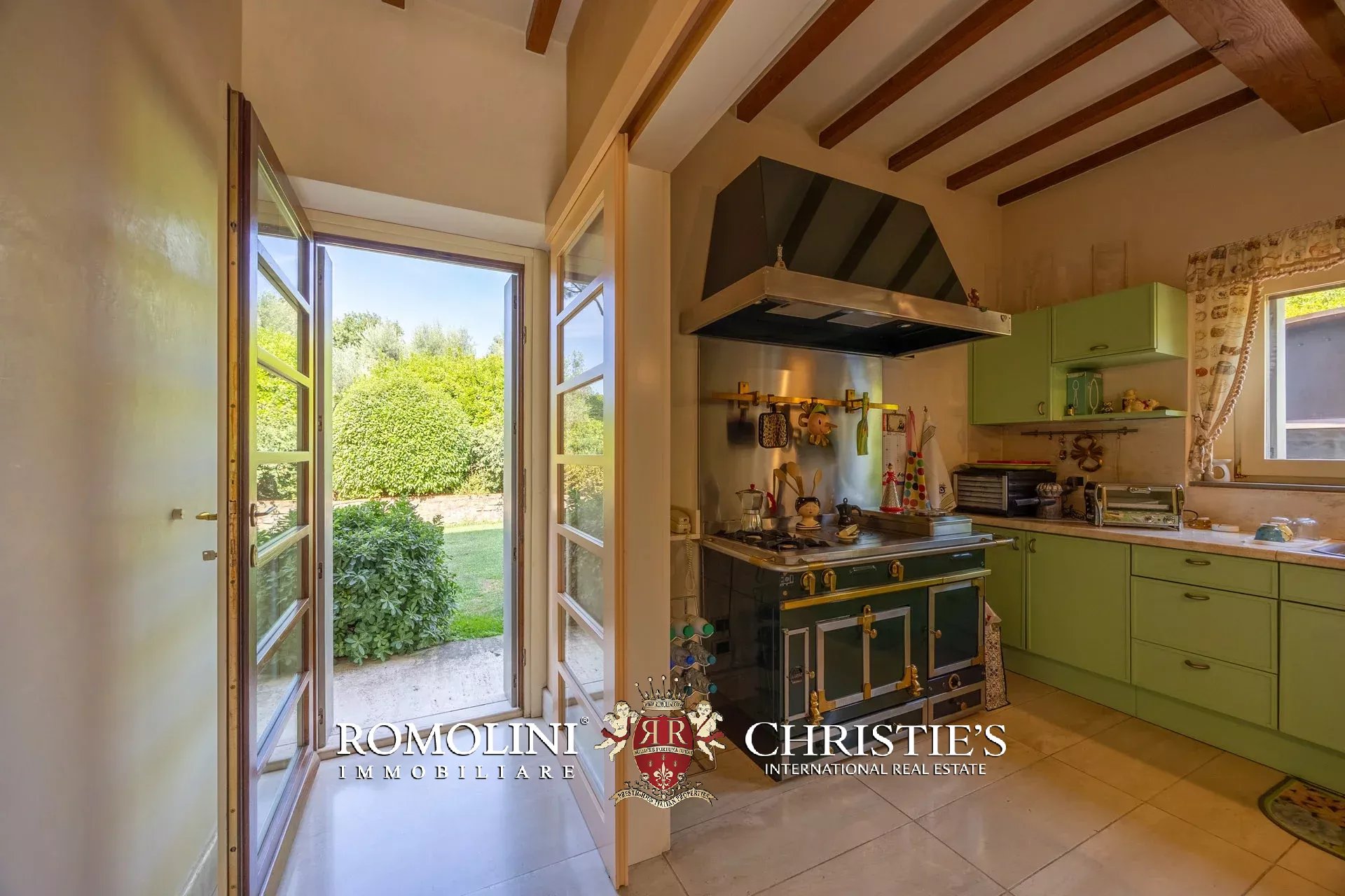 4 Bedroom Villa/Townhouse's Image 47