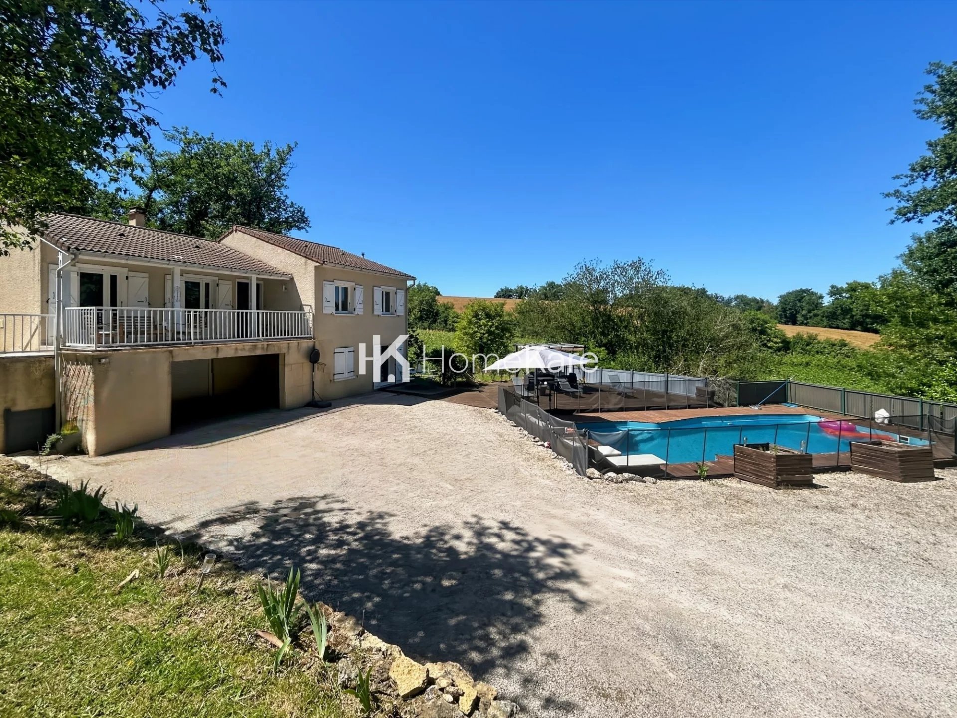 MAISON FAMILIALE AU CADRE BUCOLIQUE !