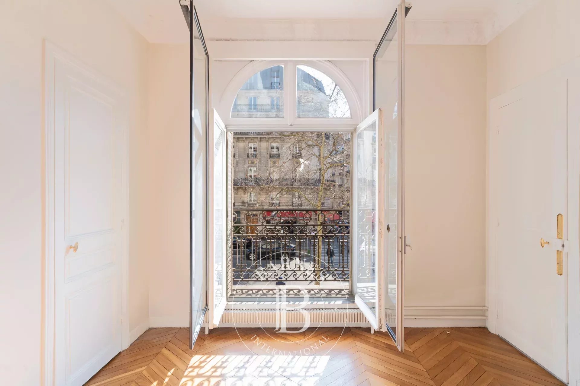 Daire Paris 16ème - picture 10