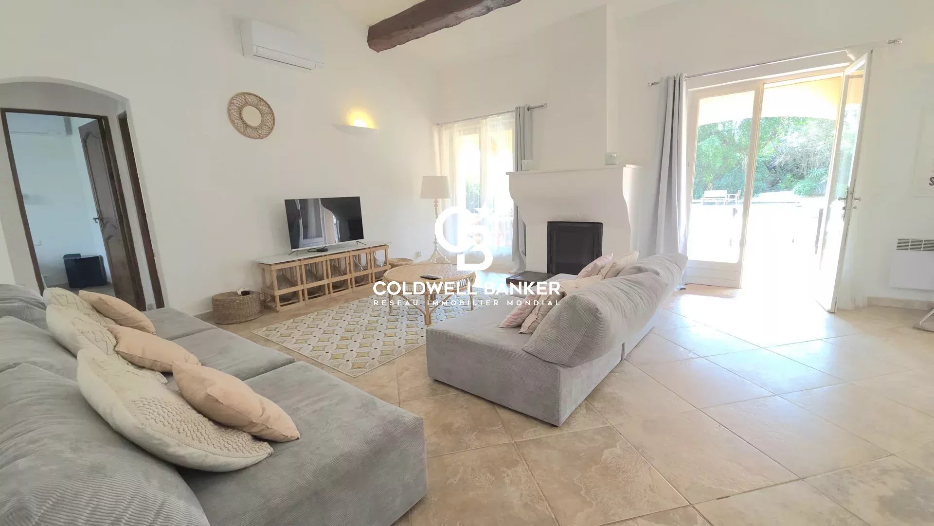GASSIN Maison provençale dans domaine privé,