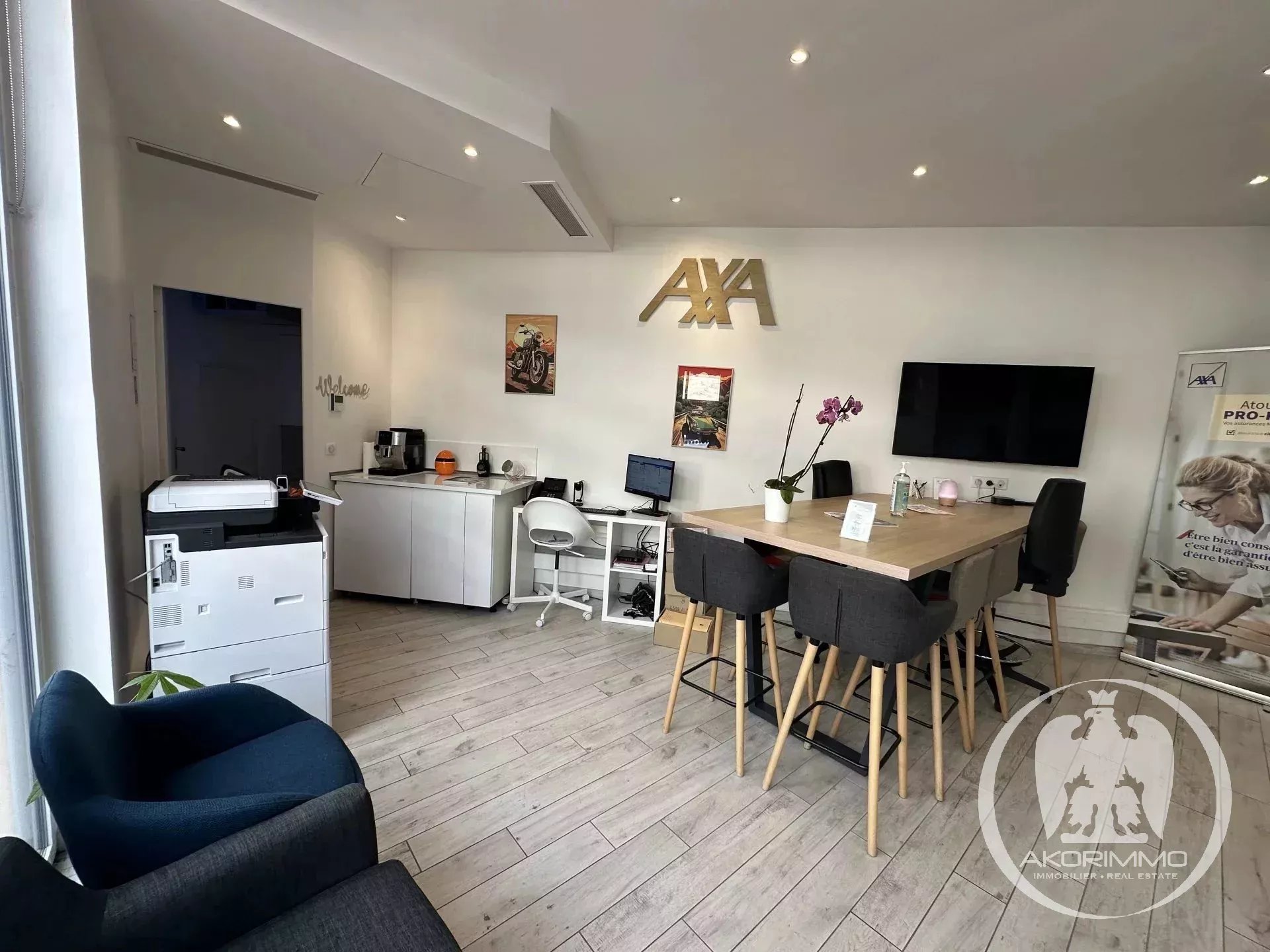 Building  - 93.36 m2 -  €525,000 -