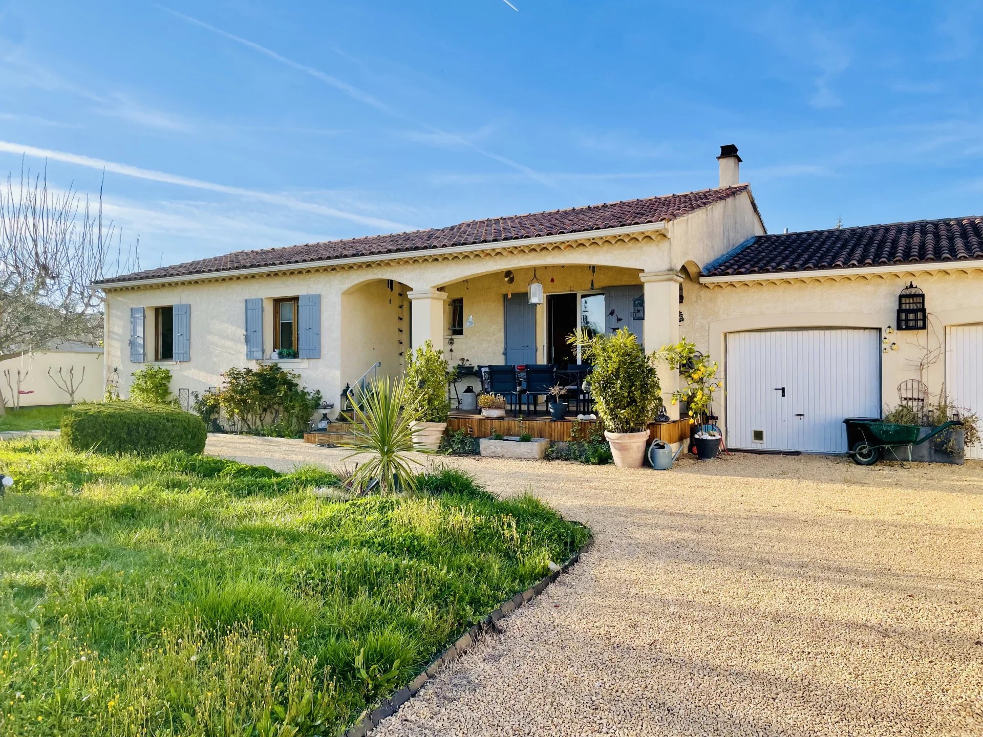 Agence immobilière de 