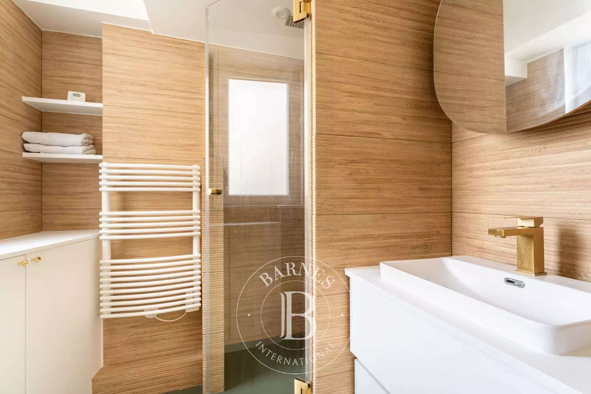 Daire Paris 18ème - picture 9