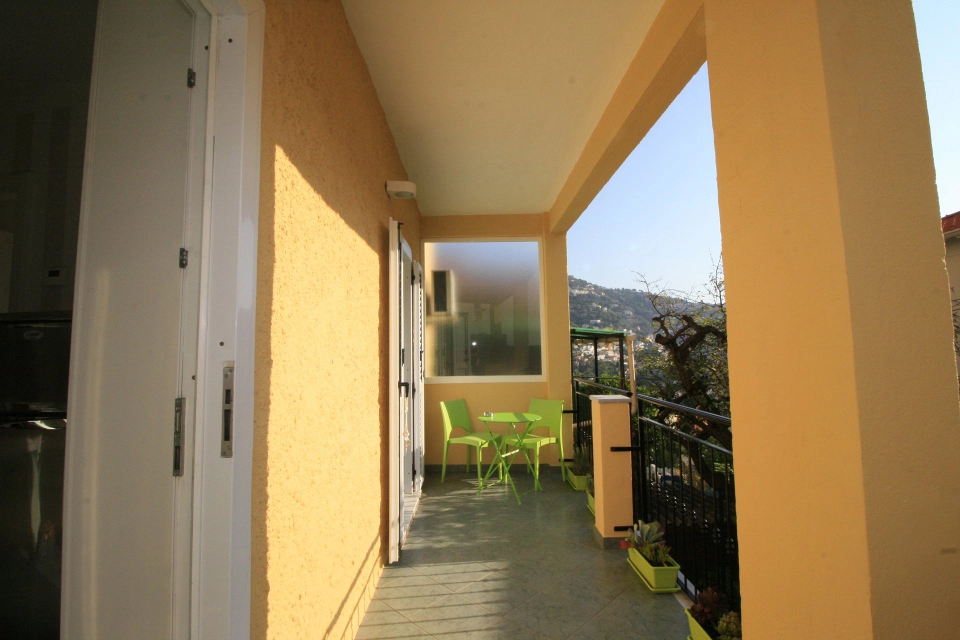 Maison 19 m² · à Roquebrune-Cap-Martin · 19 m² · 287 000 €