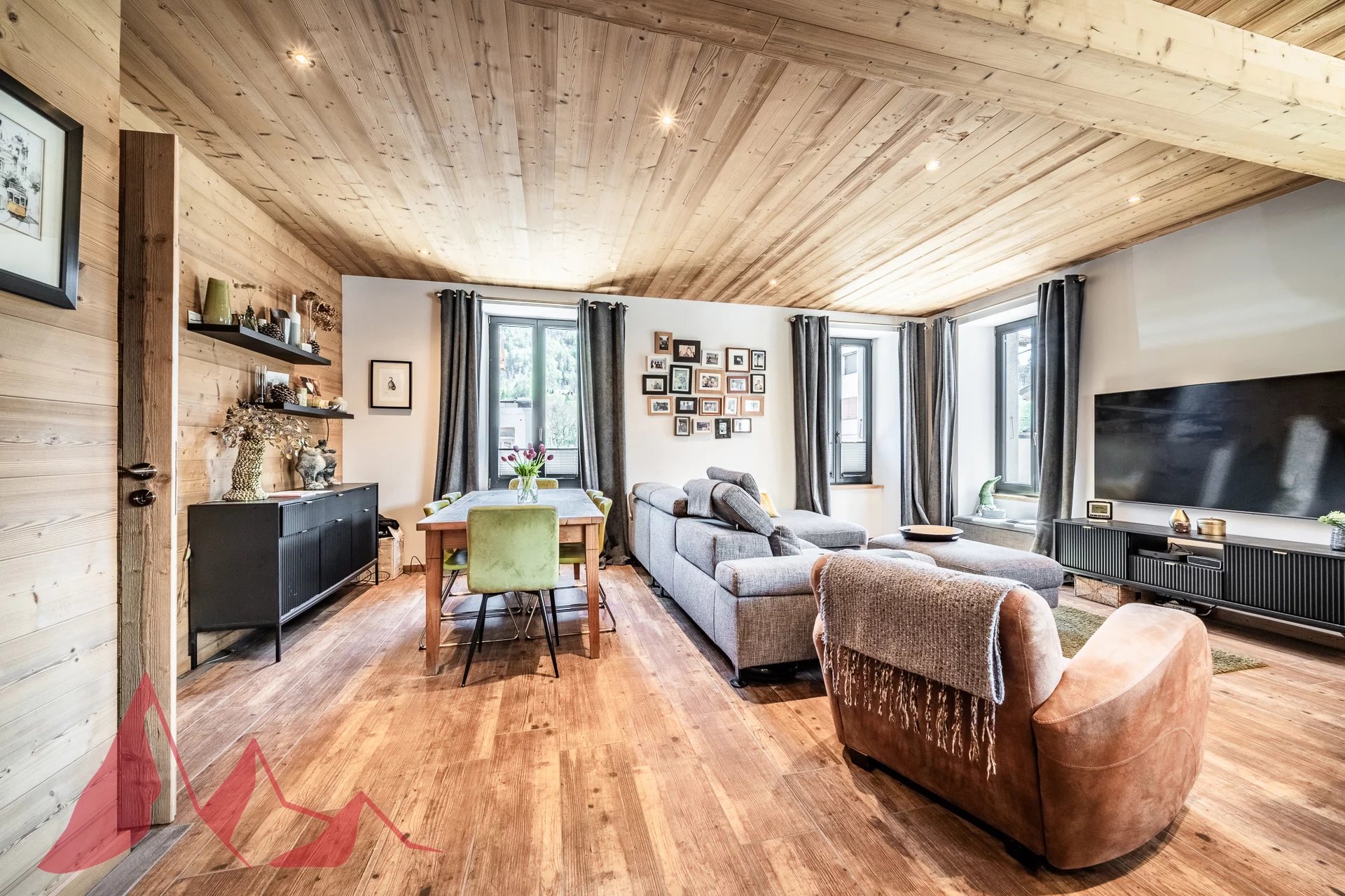 Agence immobilière de 