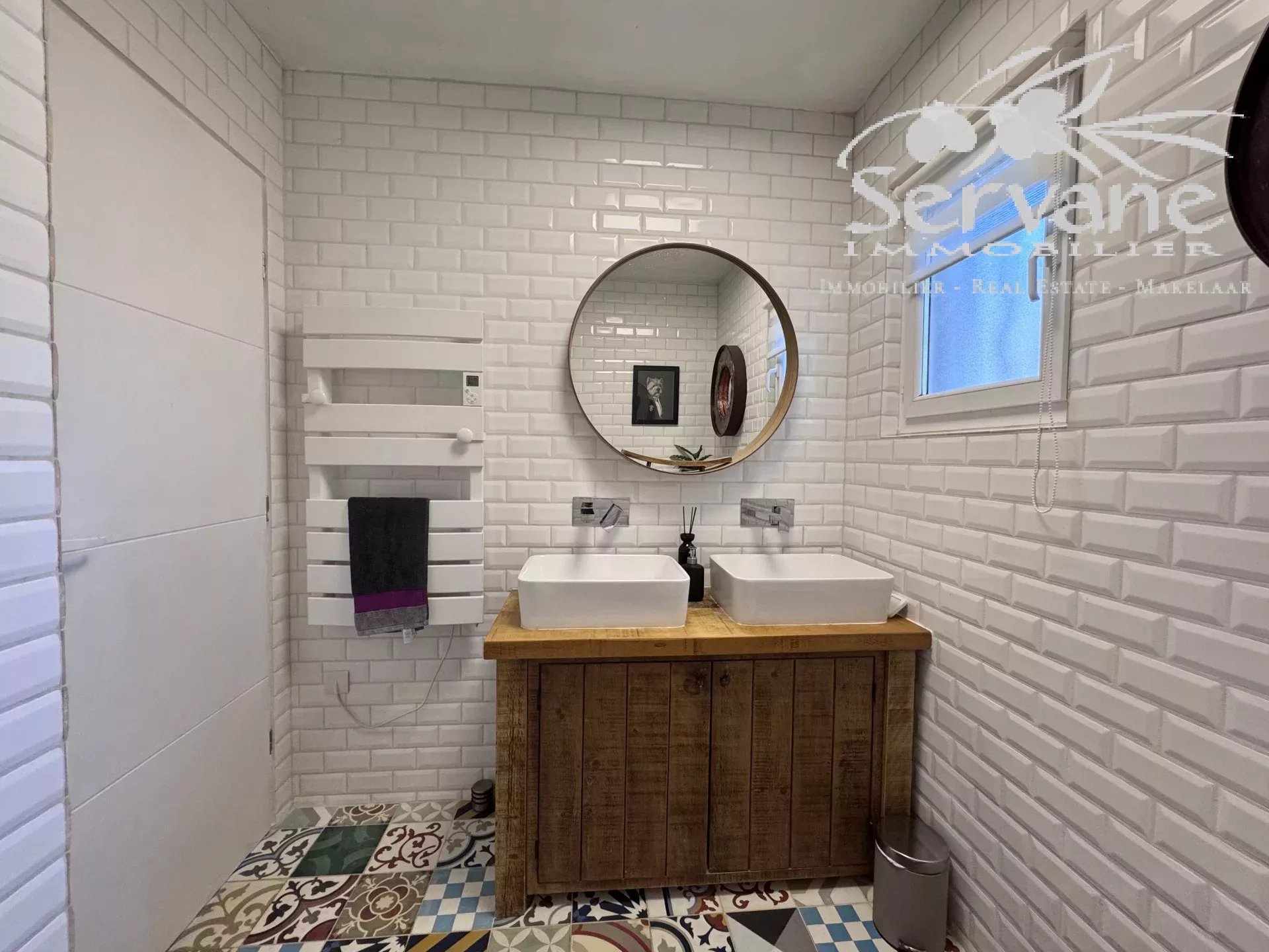 ENTRECASTEAUX RENOVATED VILLA