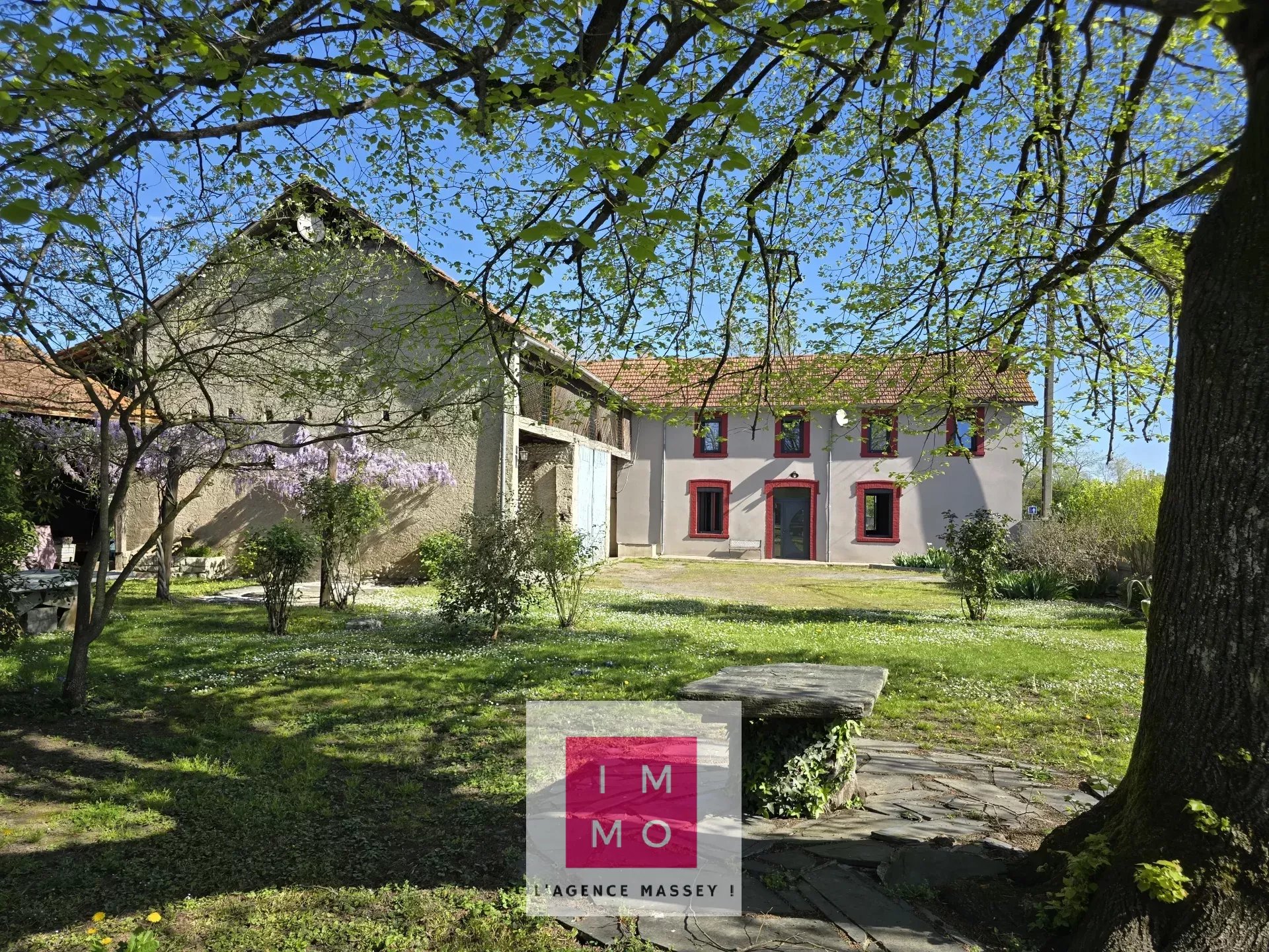 Agence immobilière de 