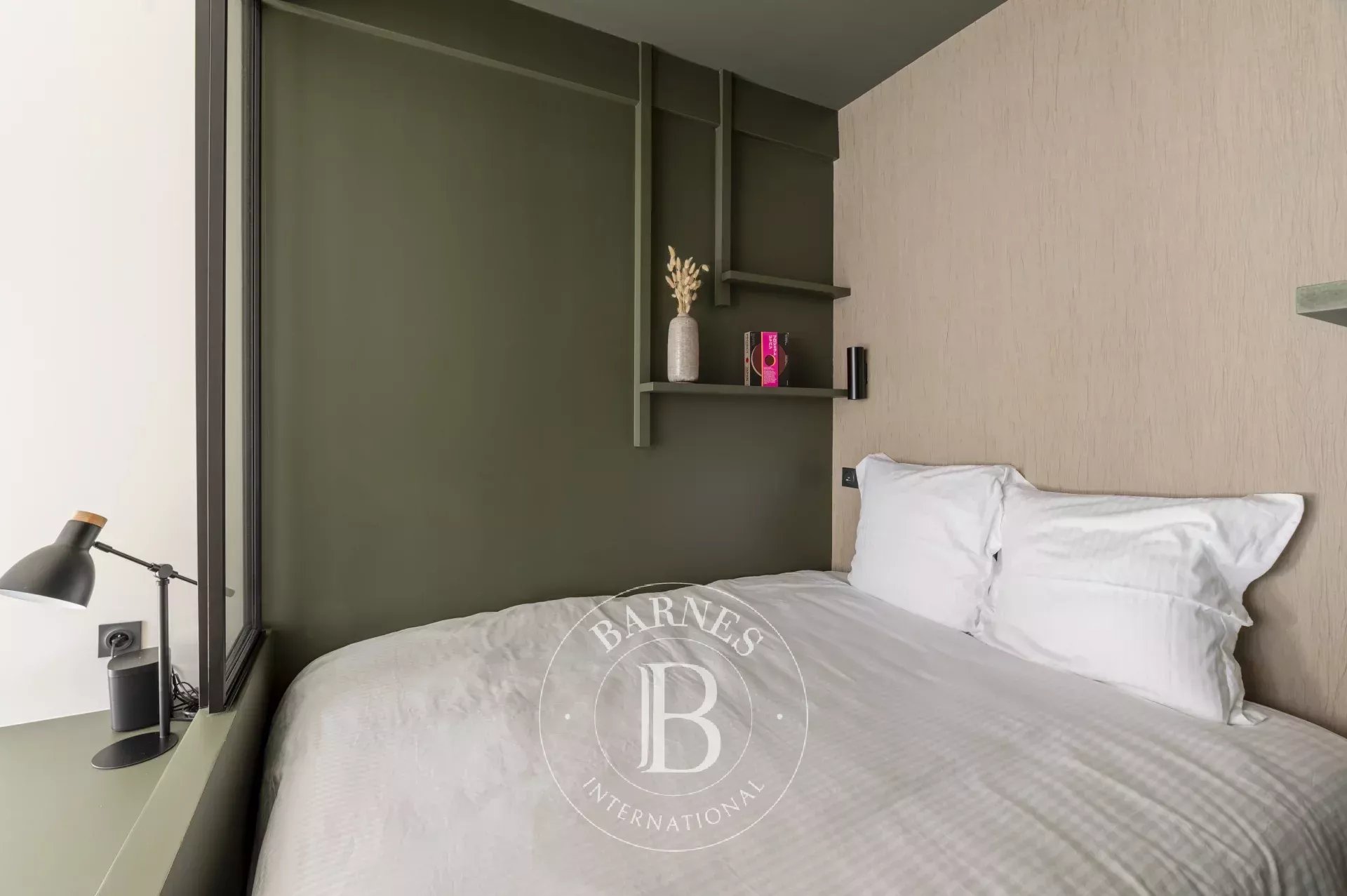 Daire Paris 9ème - picture 14