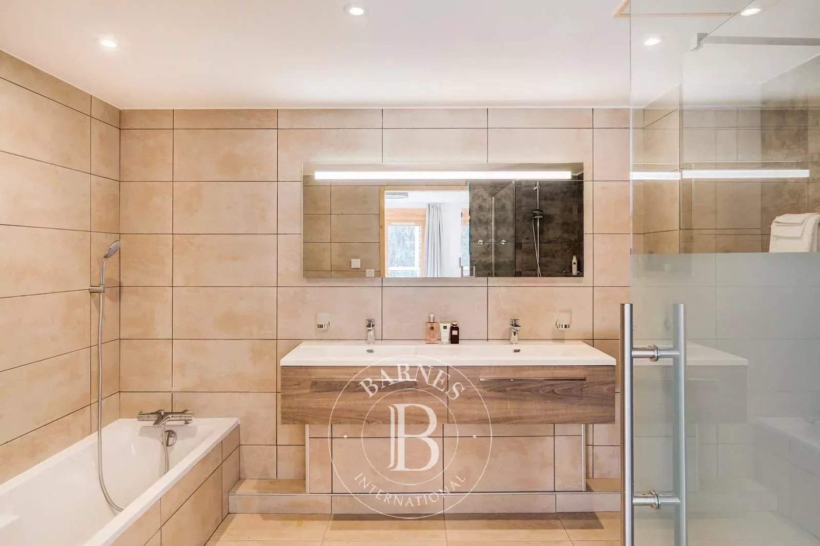 Photo of Abondance – Modern Alpine Chalet – 238 sqm – 6 Bedrooms – Pool, Sauna & Stunning Panorama