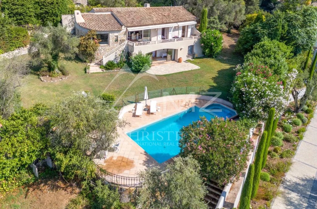 Villa for sale in Mougins — Mougins Panoramic View