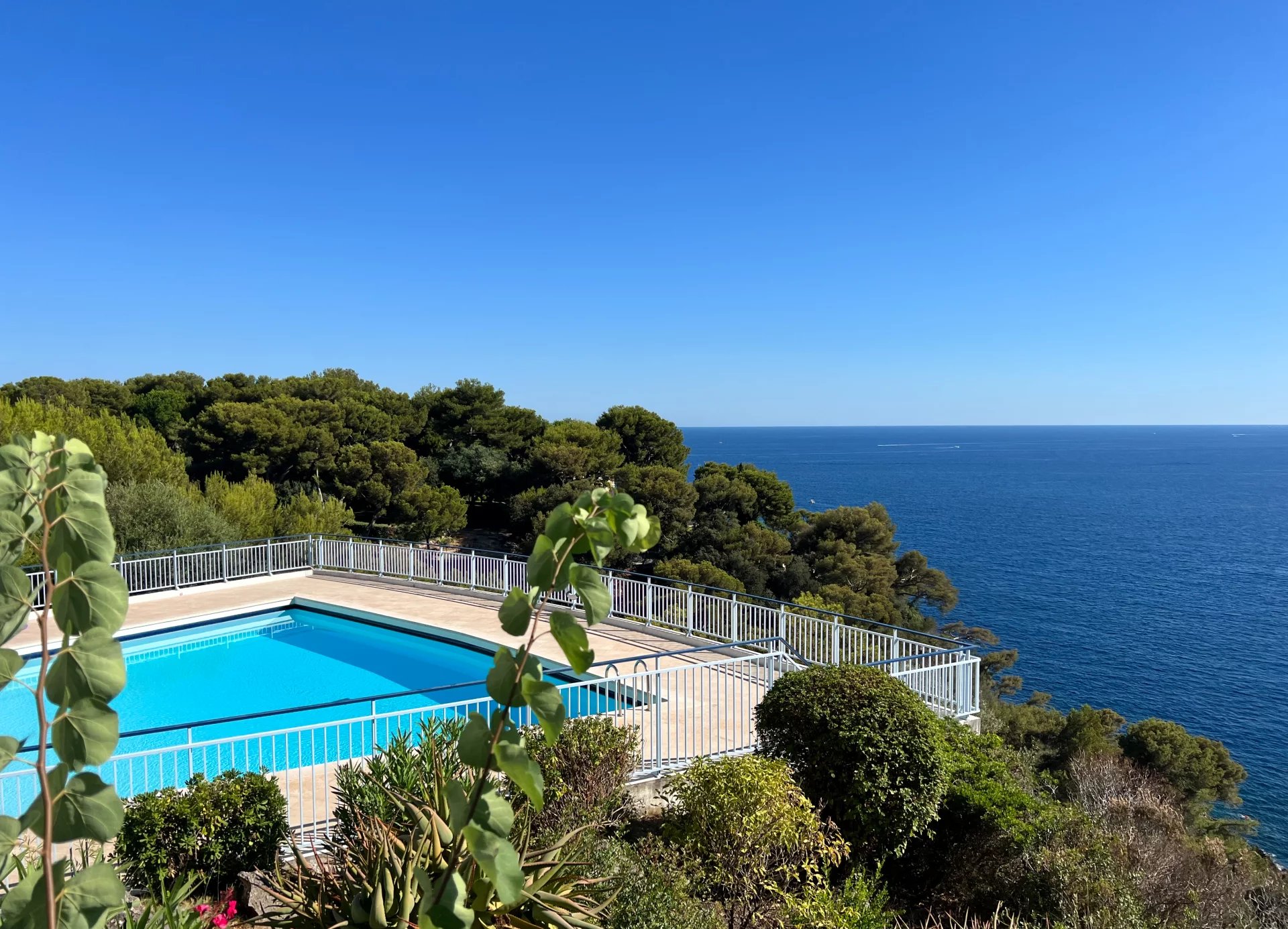 CAP MARTIN - LUXURIOUS 2 ROOMS