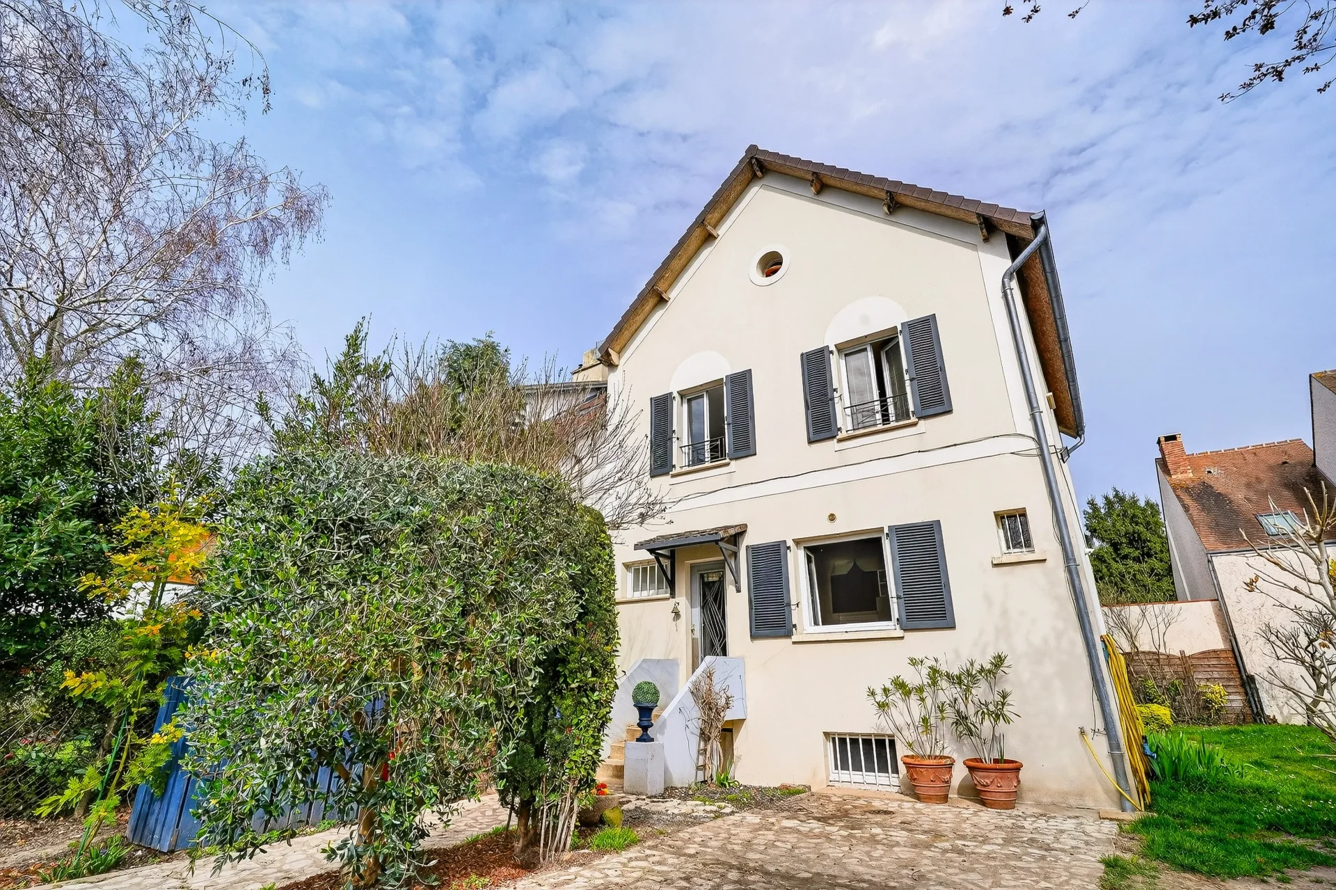 Rueil-Malmaison - PLATEAU