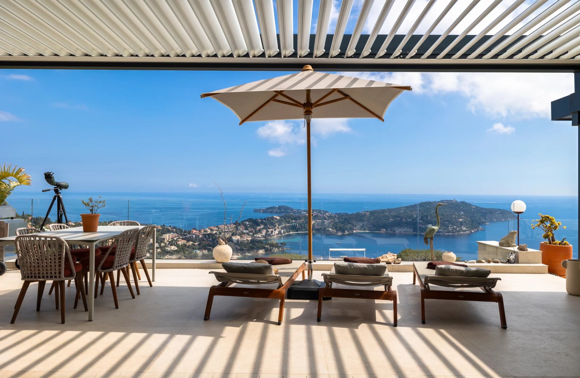 EXCLUSIVITÉ  - VILLA D’EXCEPTION – VUE MER PANORAMIQUE - SAINT JEAN CAP FERRAT