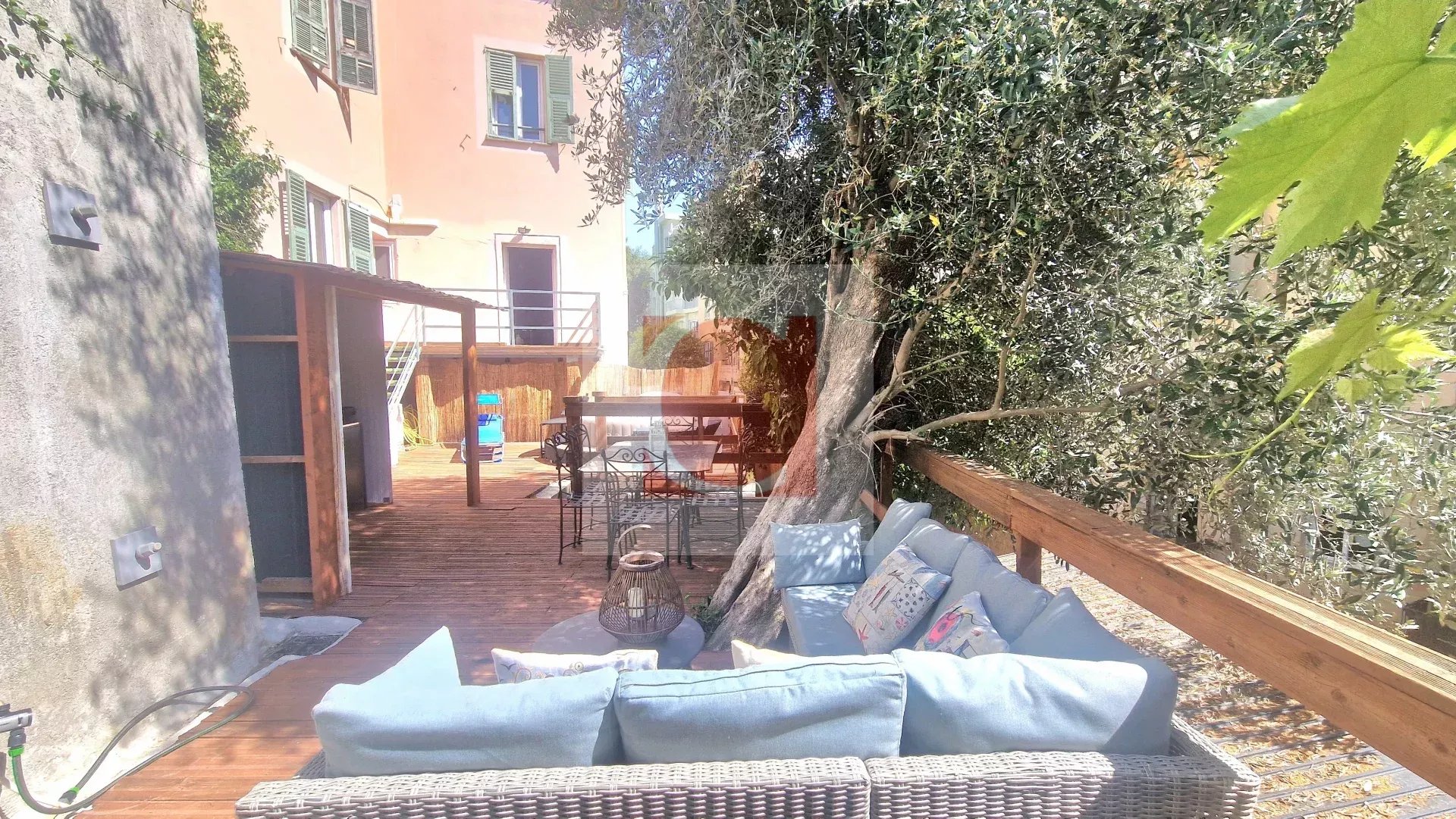 NICE FLEURS : 3P 52m² avec terrasse SUD 125m²