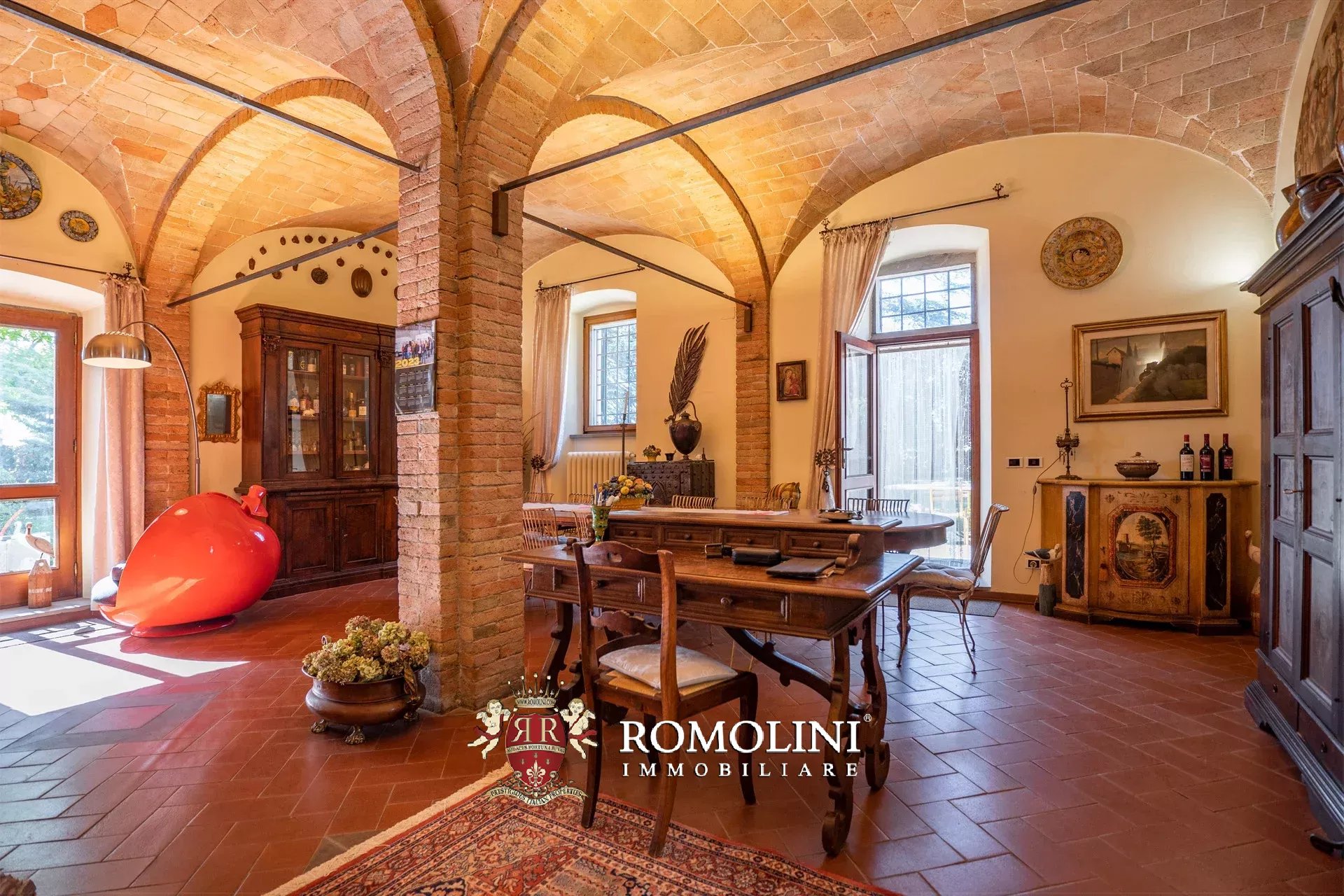 7 Bedroom Villa/Townhouse's Image 35