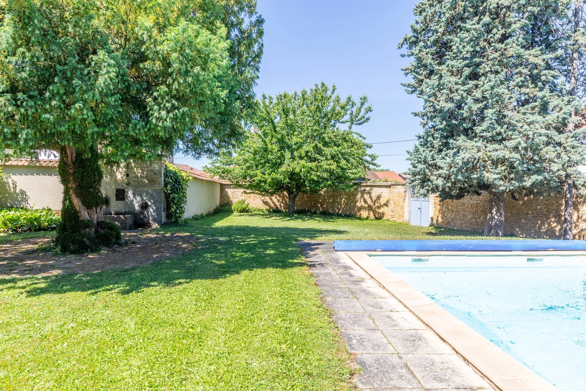 Propriété de 310 m² sur Chasselay (69380)