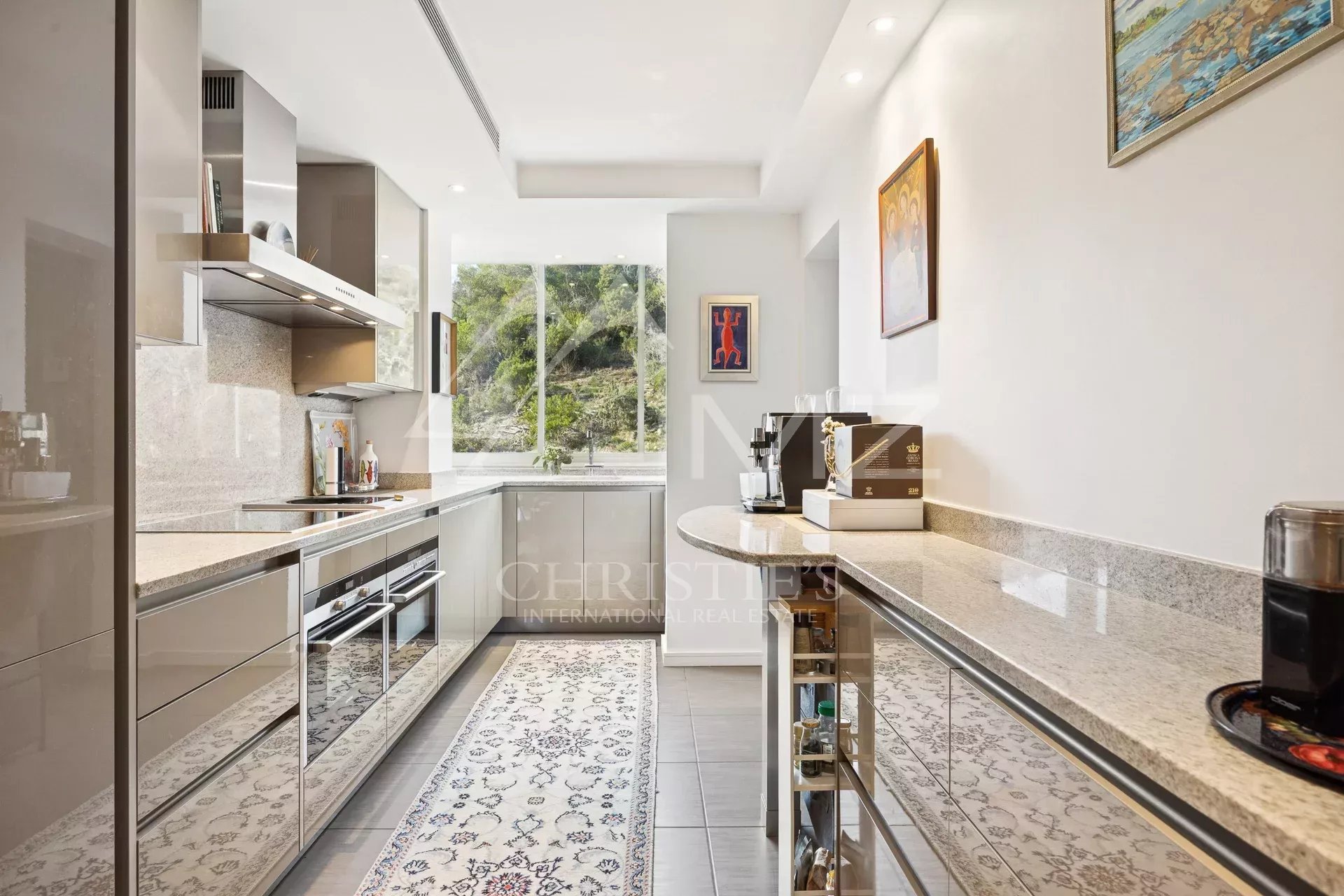 3 Bedroom Apartment/Flat's Image 9