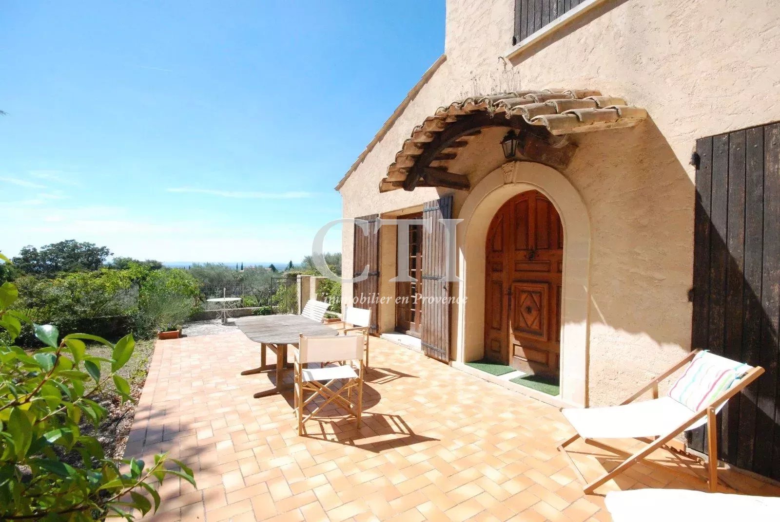 Agence immobilière de 