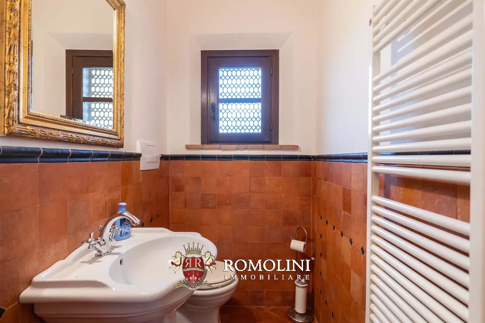 37 Bedroom Villa/Townhouse's Image 127