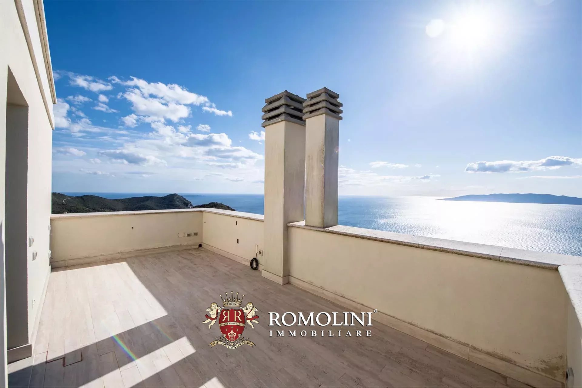5 Bedroom Villa/Townhouse's Image 65