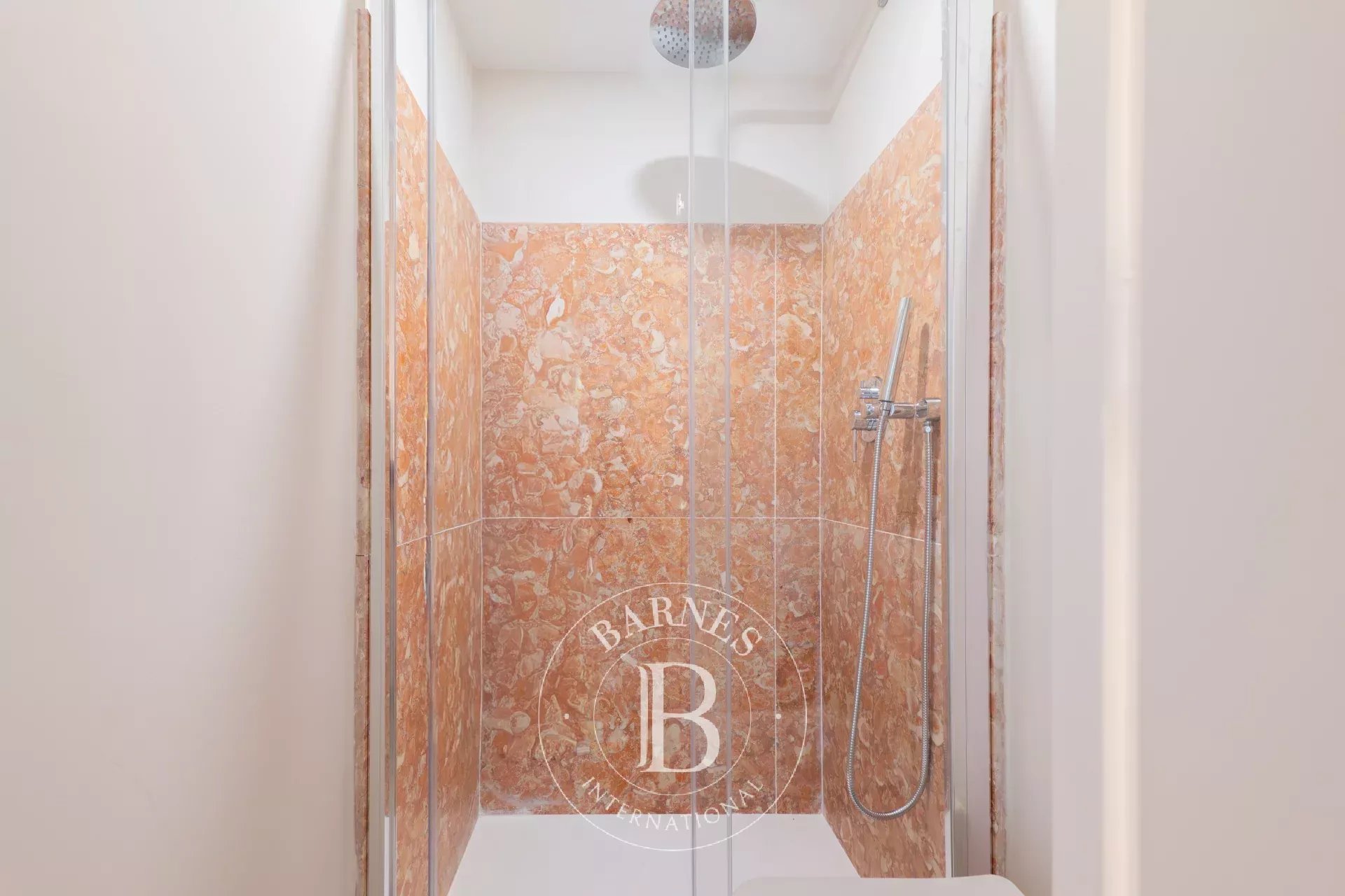 Un bâtiment rentable Un bâtiment rentable