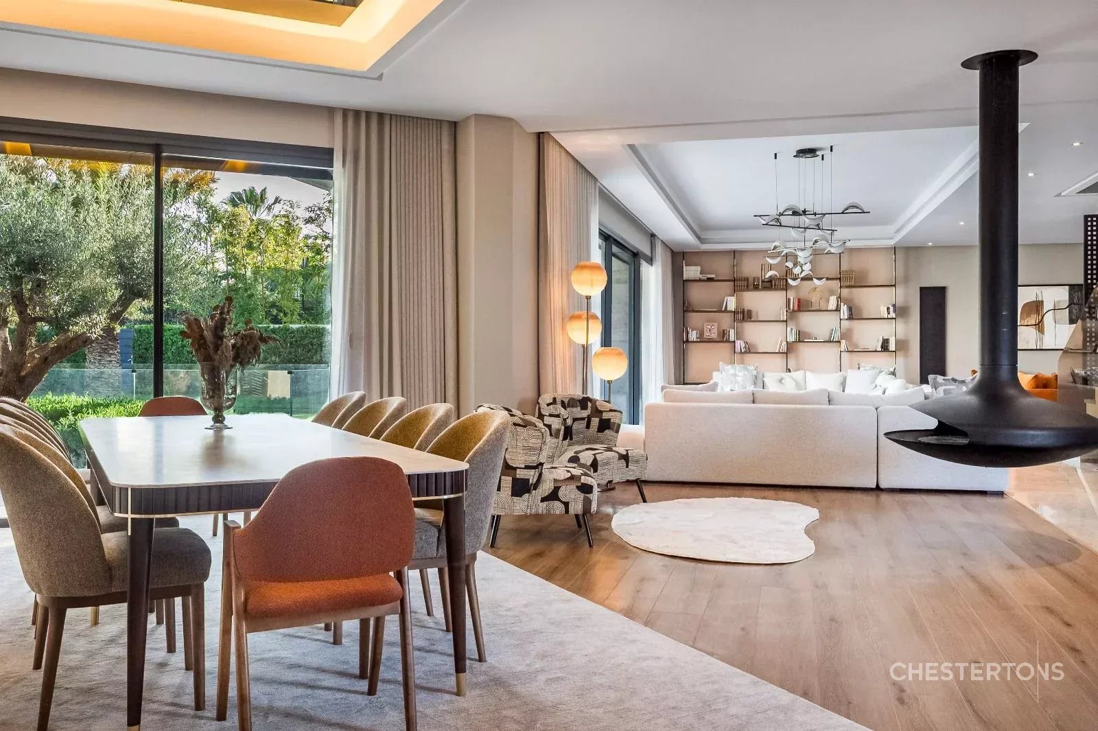  Image of Villa - 5 Bedrooms - 5 Bathrooms for Sale in Marrakech-Ménara-Marrakech-Morocco, Image 9