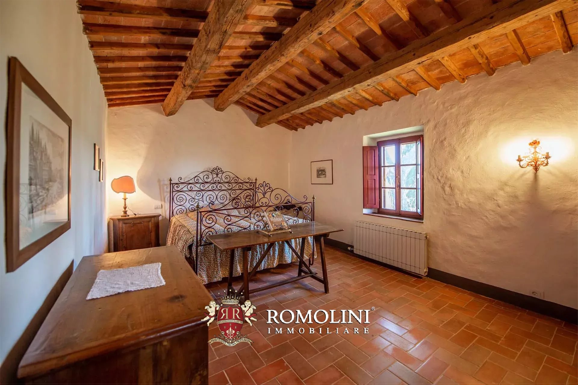 5 Bedroom Villa/Townhouse's Image 38