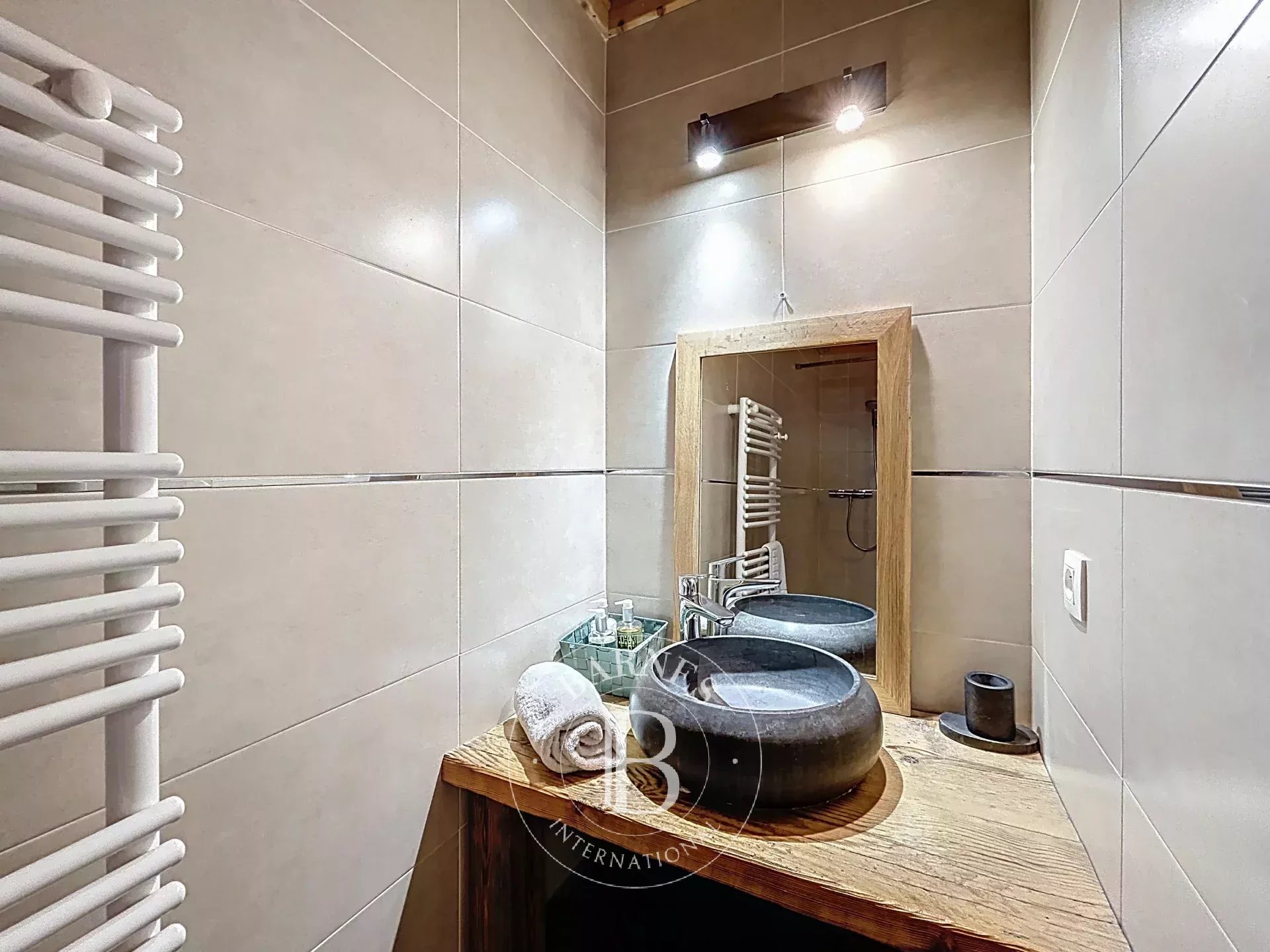 Photo of Morzine – Contemporary Chalet – 230 sqm – 7 Bedrooms – Mountain Views