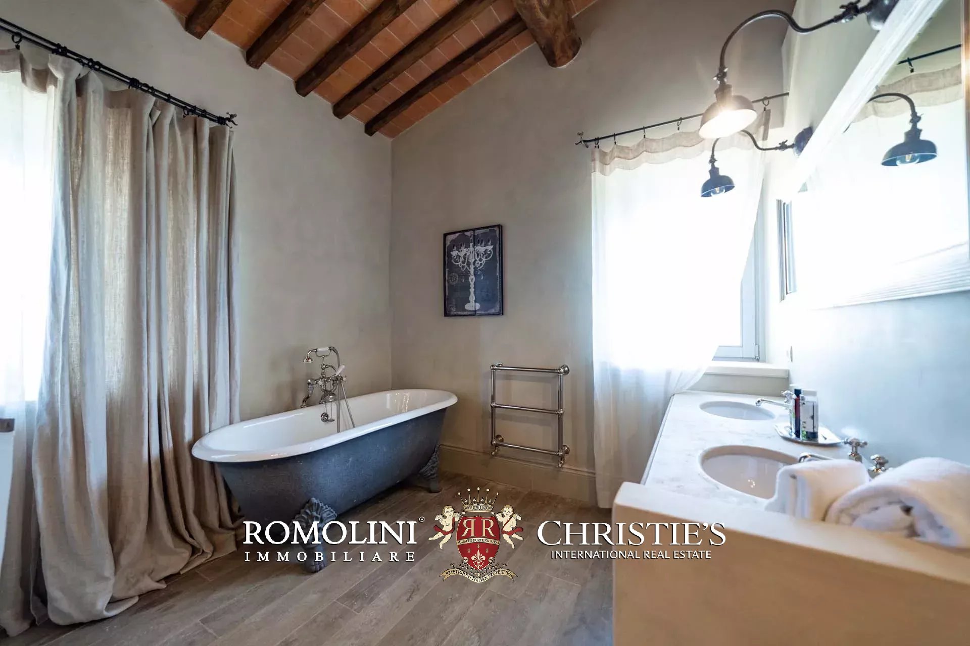 17 Bedroom Villa/Townhouse's Image 149