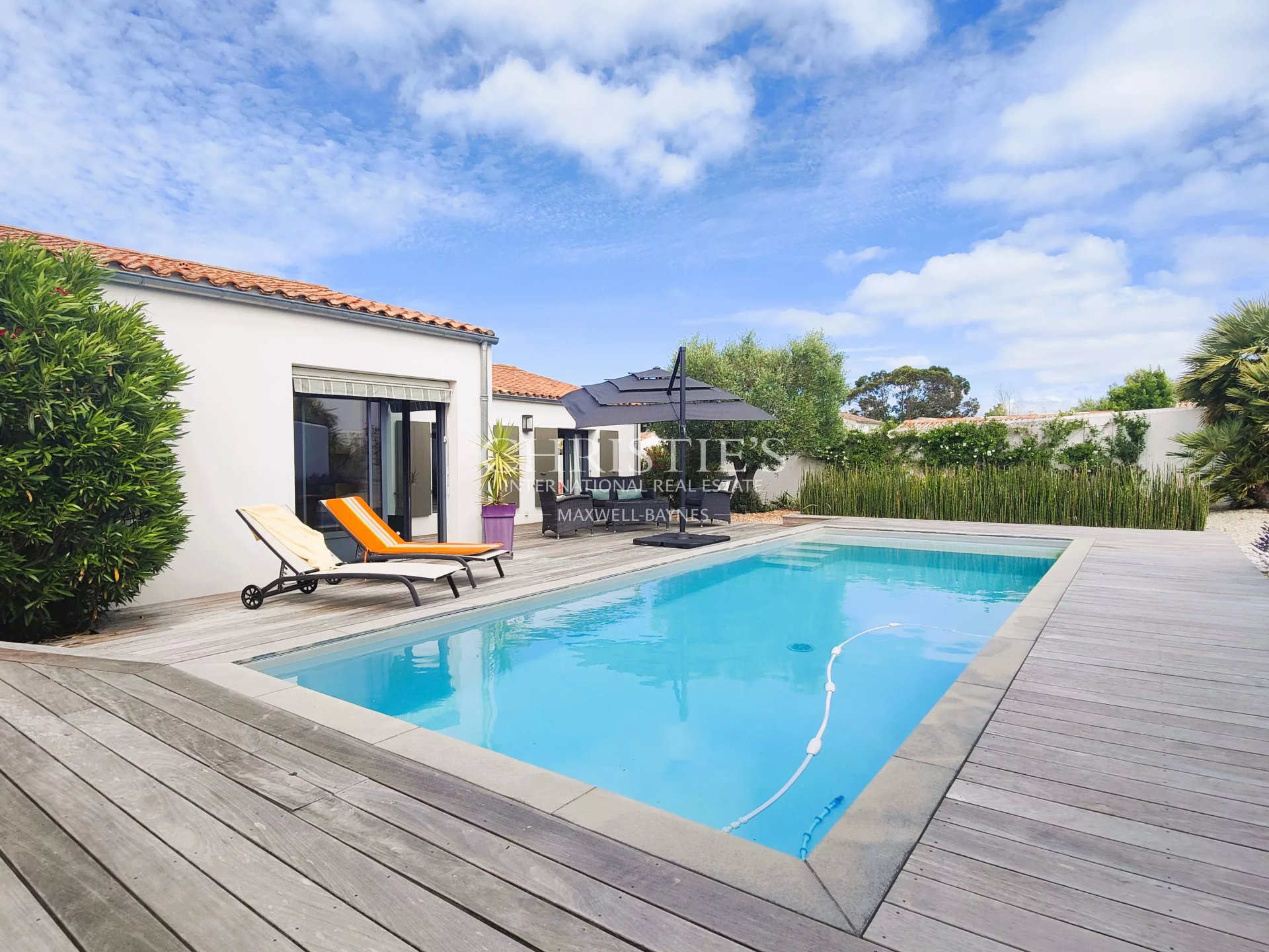 4 Bedroom Villa/Townhouse's Image 7