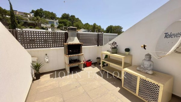 Semi-detached house overlooking the Roca Llisa golf course — photo 5