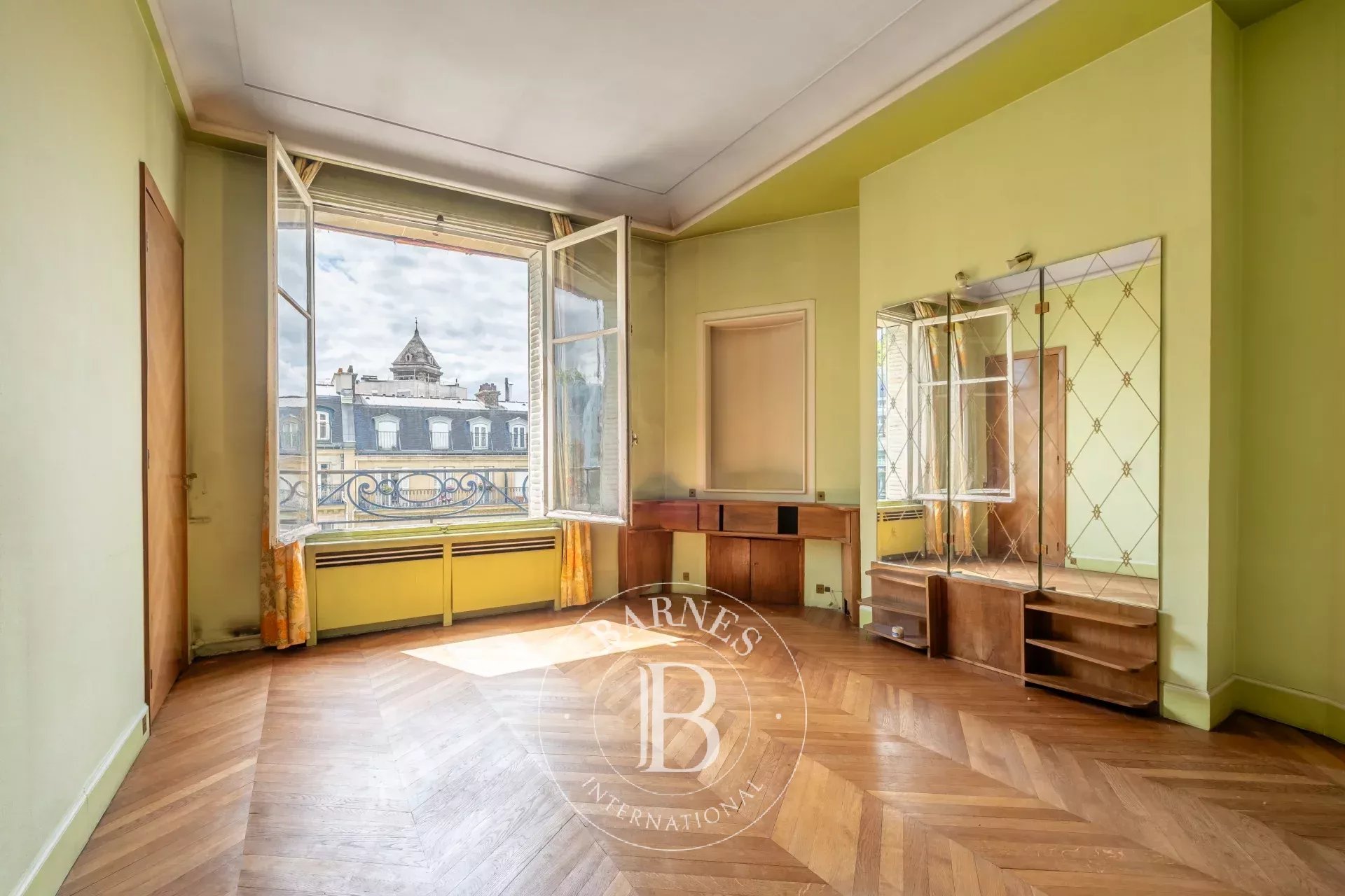 Paris 6 – Quartier Vavin / Jardin du Luxembourg - Appartement de réception et familial – Lumineux – 5ème étage – 4 à 5 chambres - picture 8