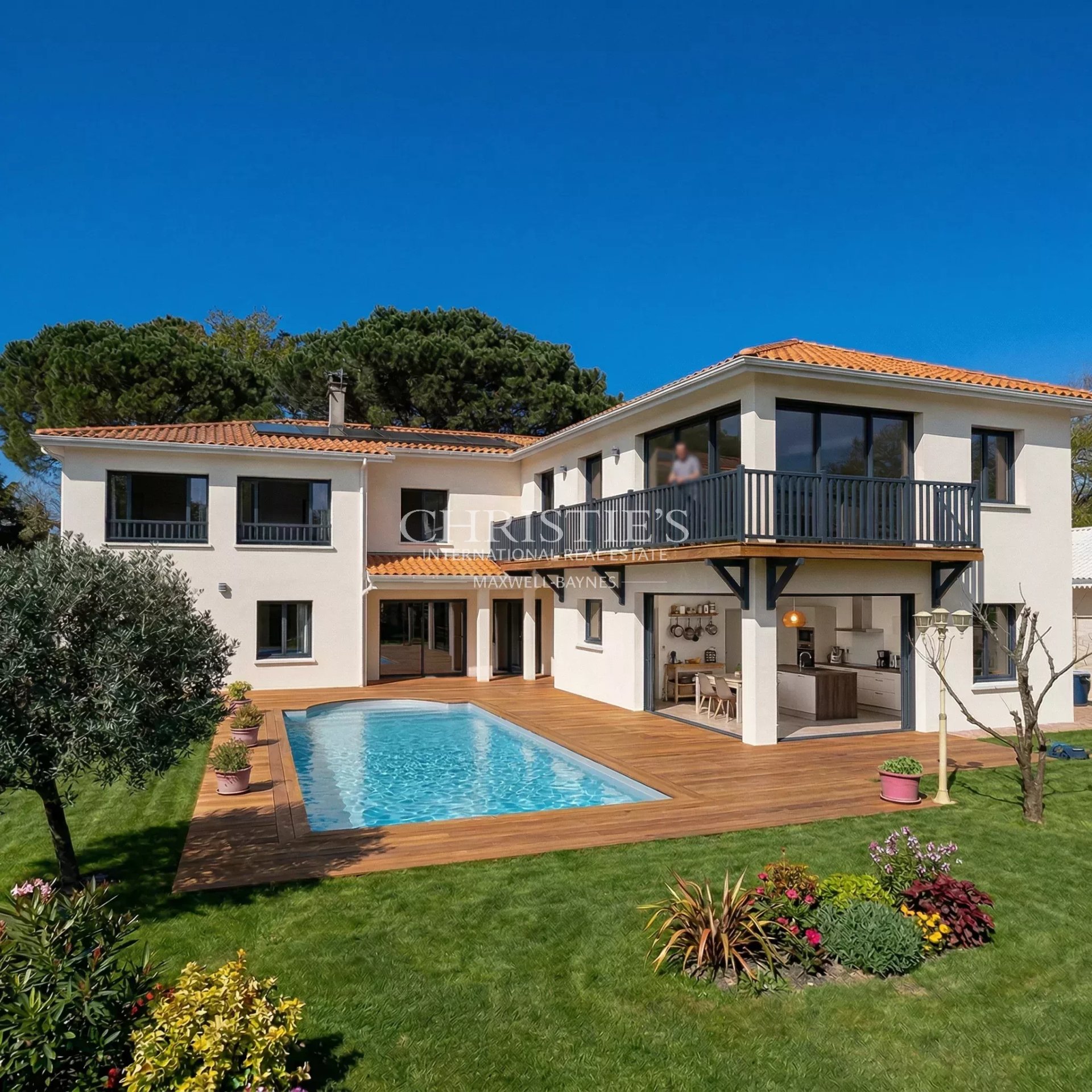 5 Bedroom Villa/Townhouse's Image 10