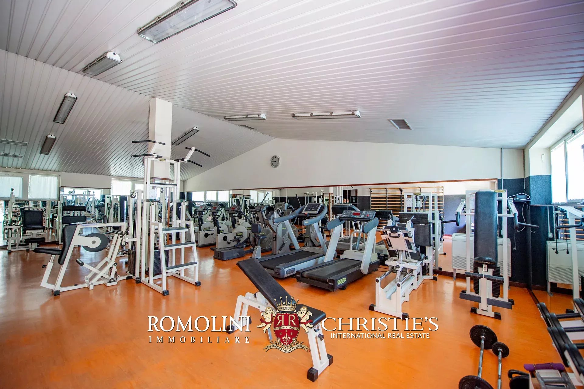 30 Bedroom Villa/Townhouse's Image 34